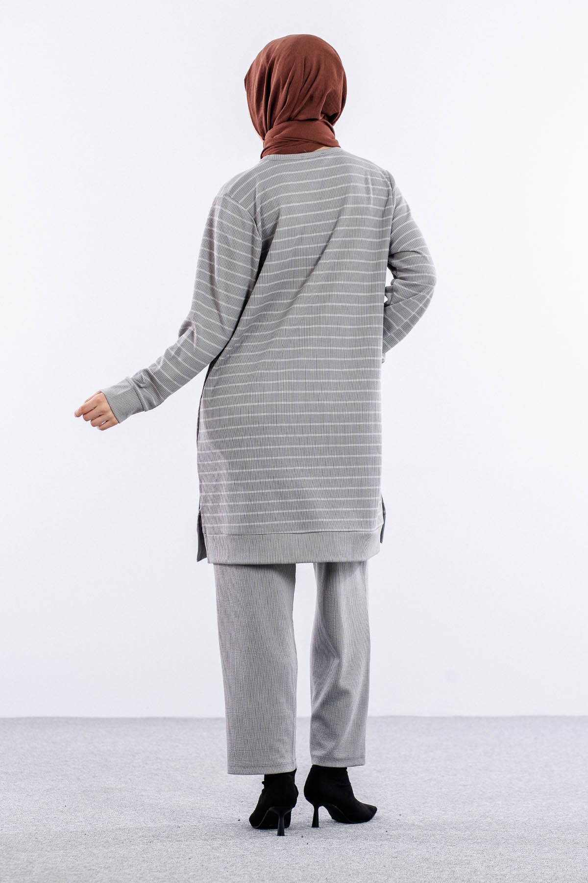 8444 Takim 44-52 çzg - Gri - 4