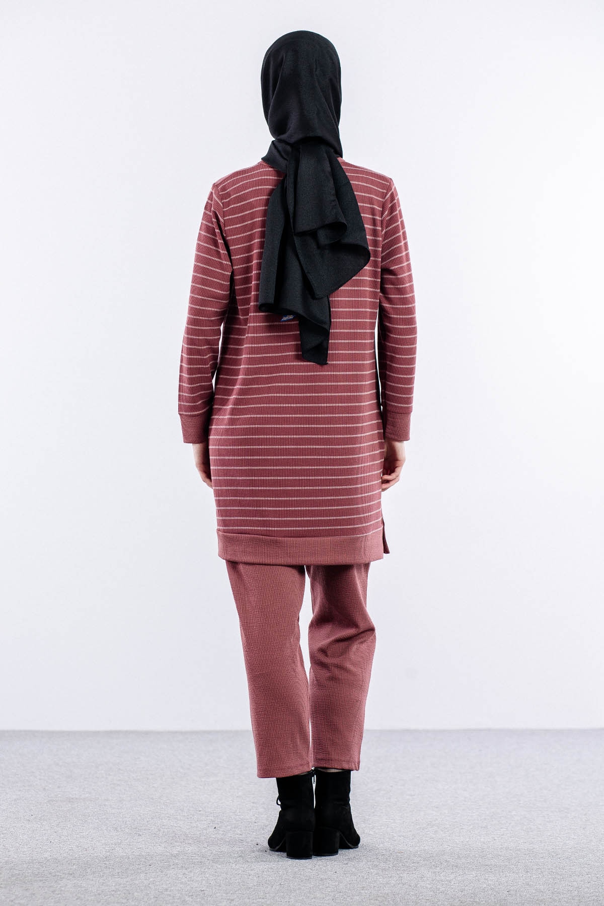 8444 Takim 44-52 çzg - Gul - 5