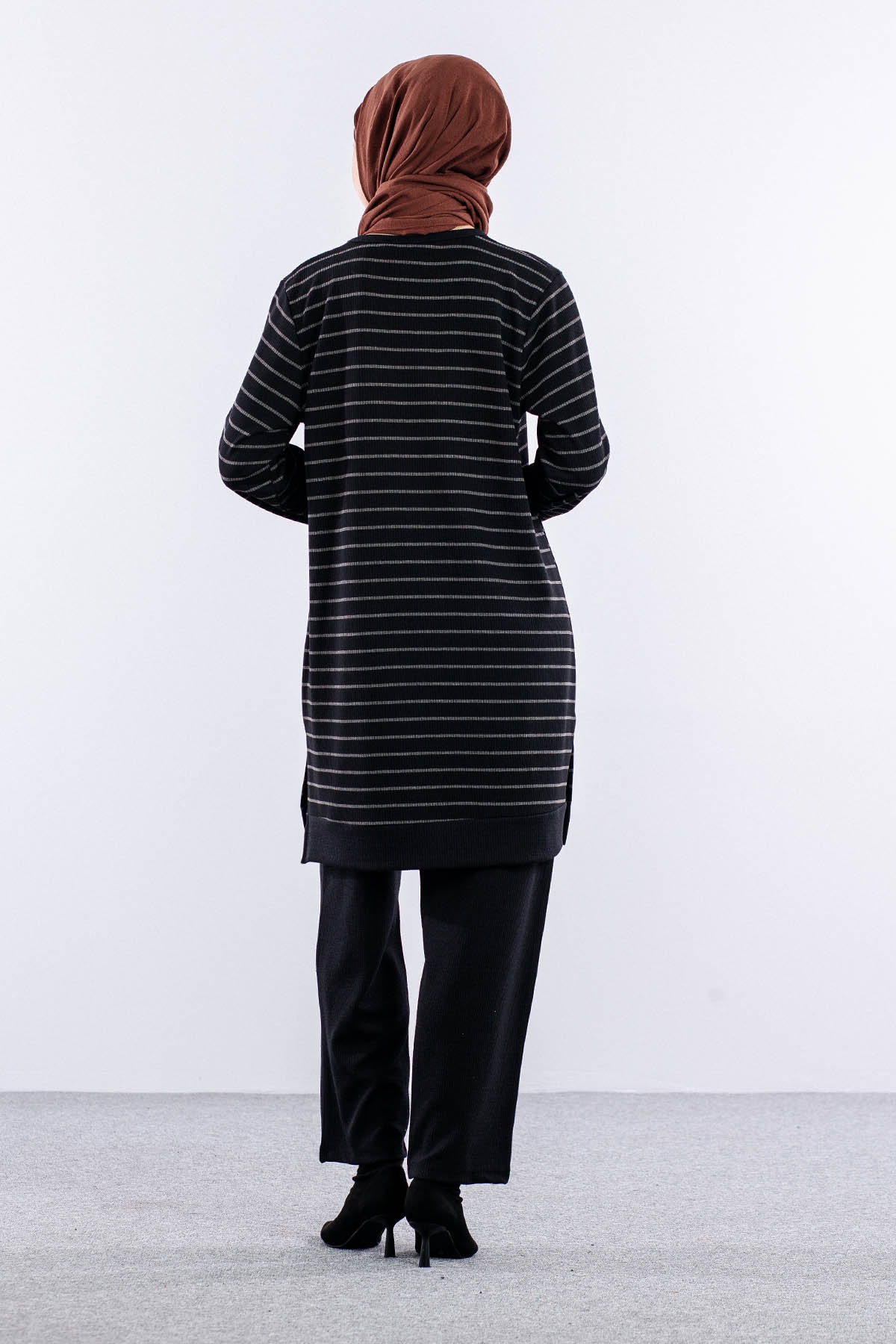 8444 Takim 44-52 çzg - Siyah - 5