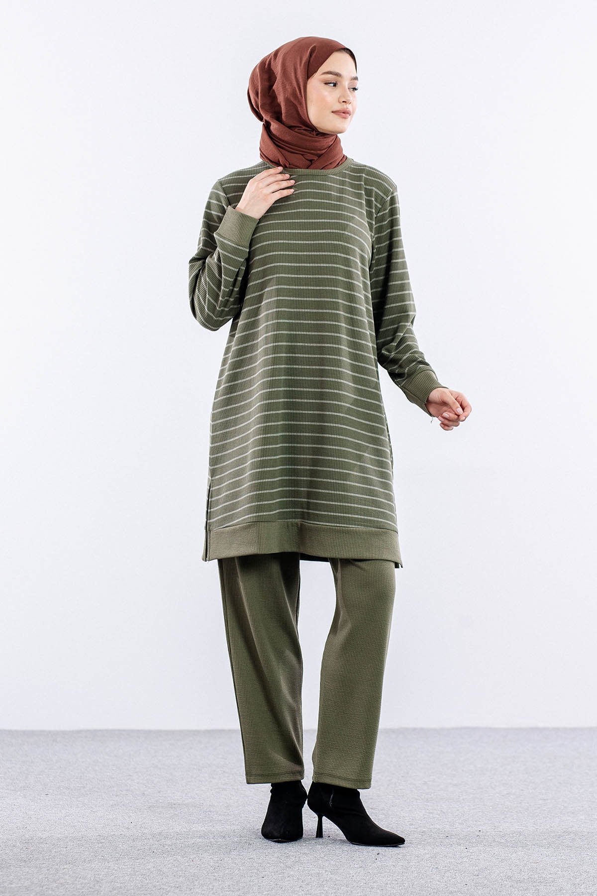 8444 Takim 44-52 çzg - Yesil - 1