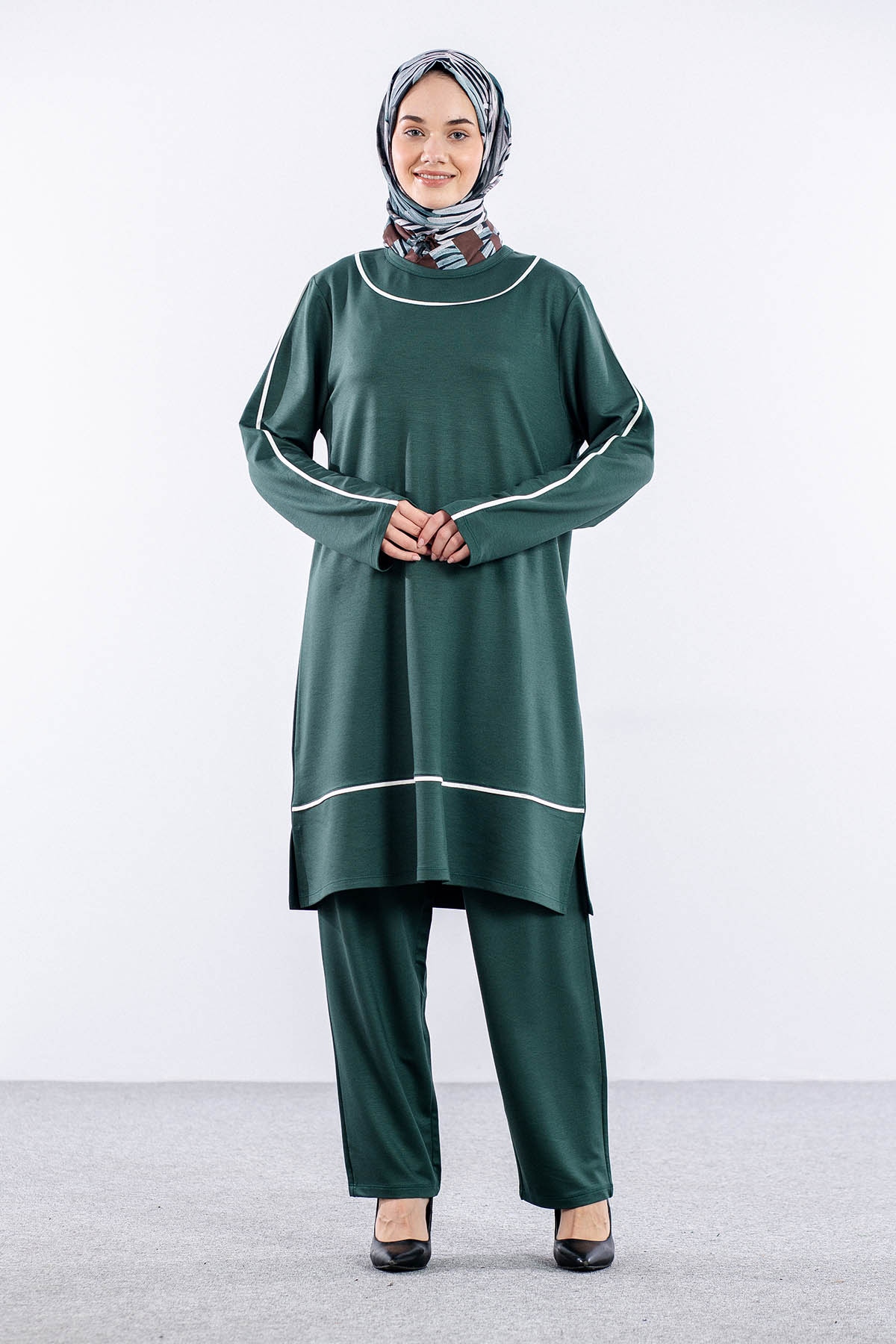 8453 Takim 44-50 Biye - Zumrut - 1