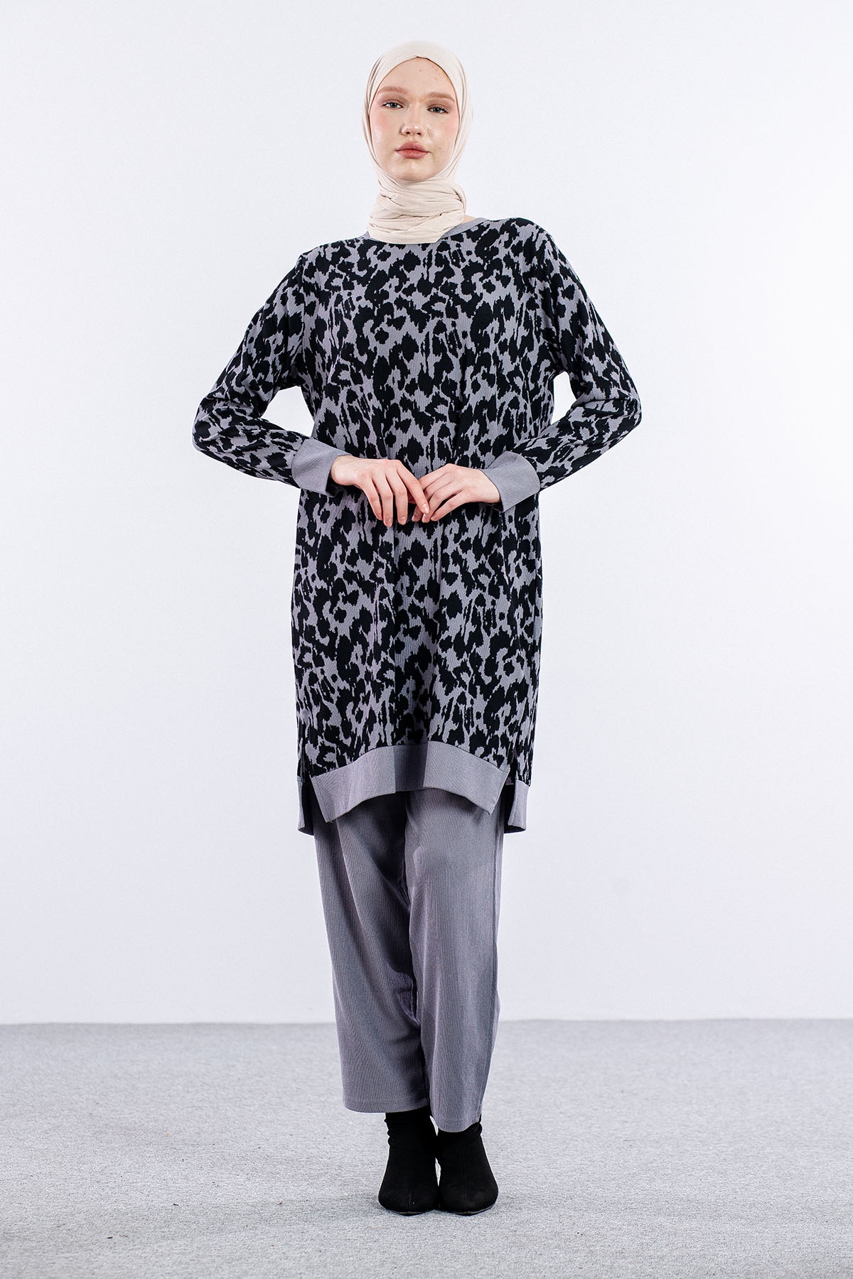 8459 Takim 44-50 Leopar - Gri_siyah - 1