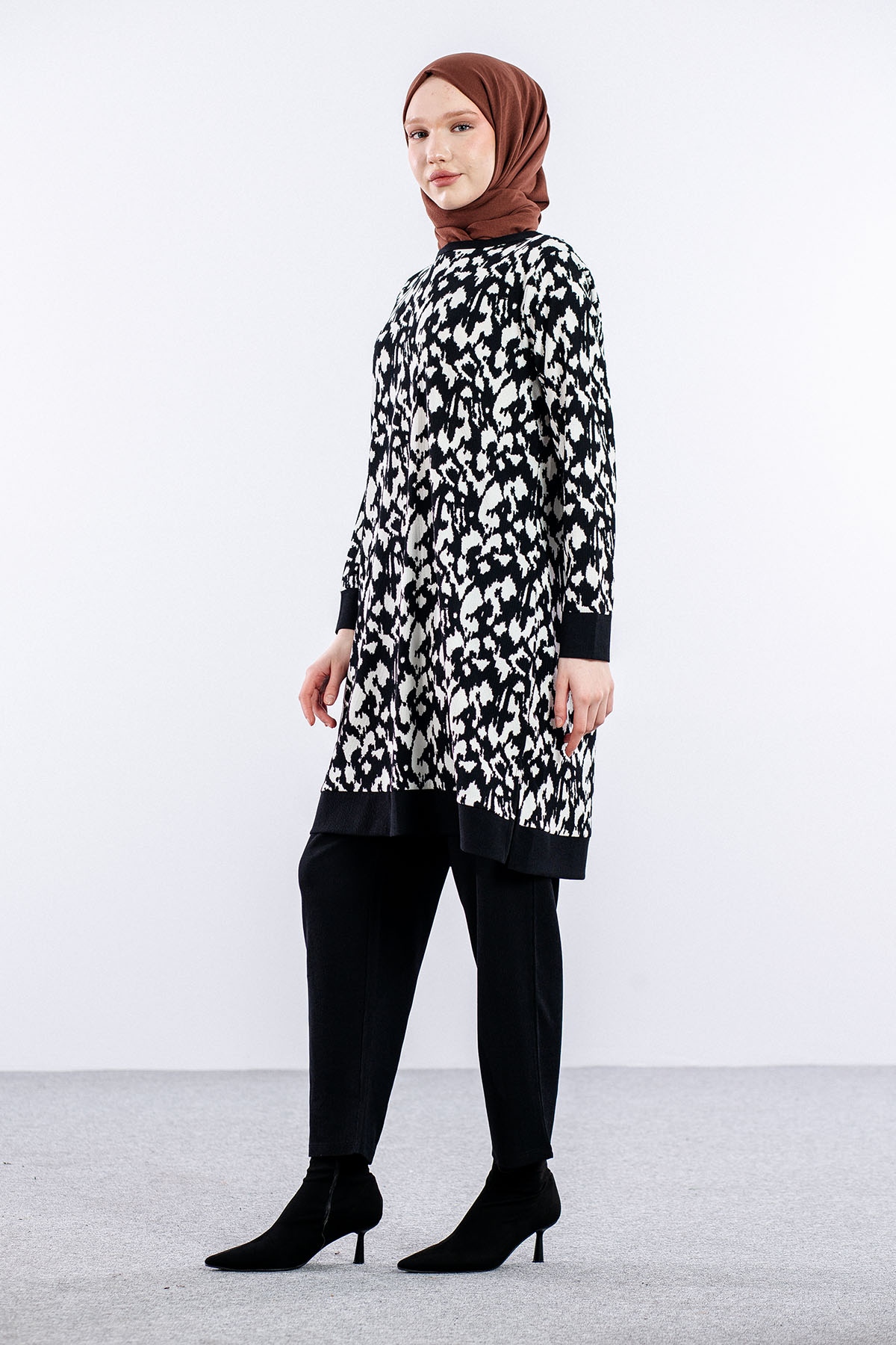 8459 Takim 44-50 Leopar - Siyah_beyaz - 3