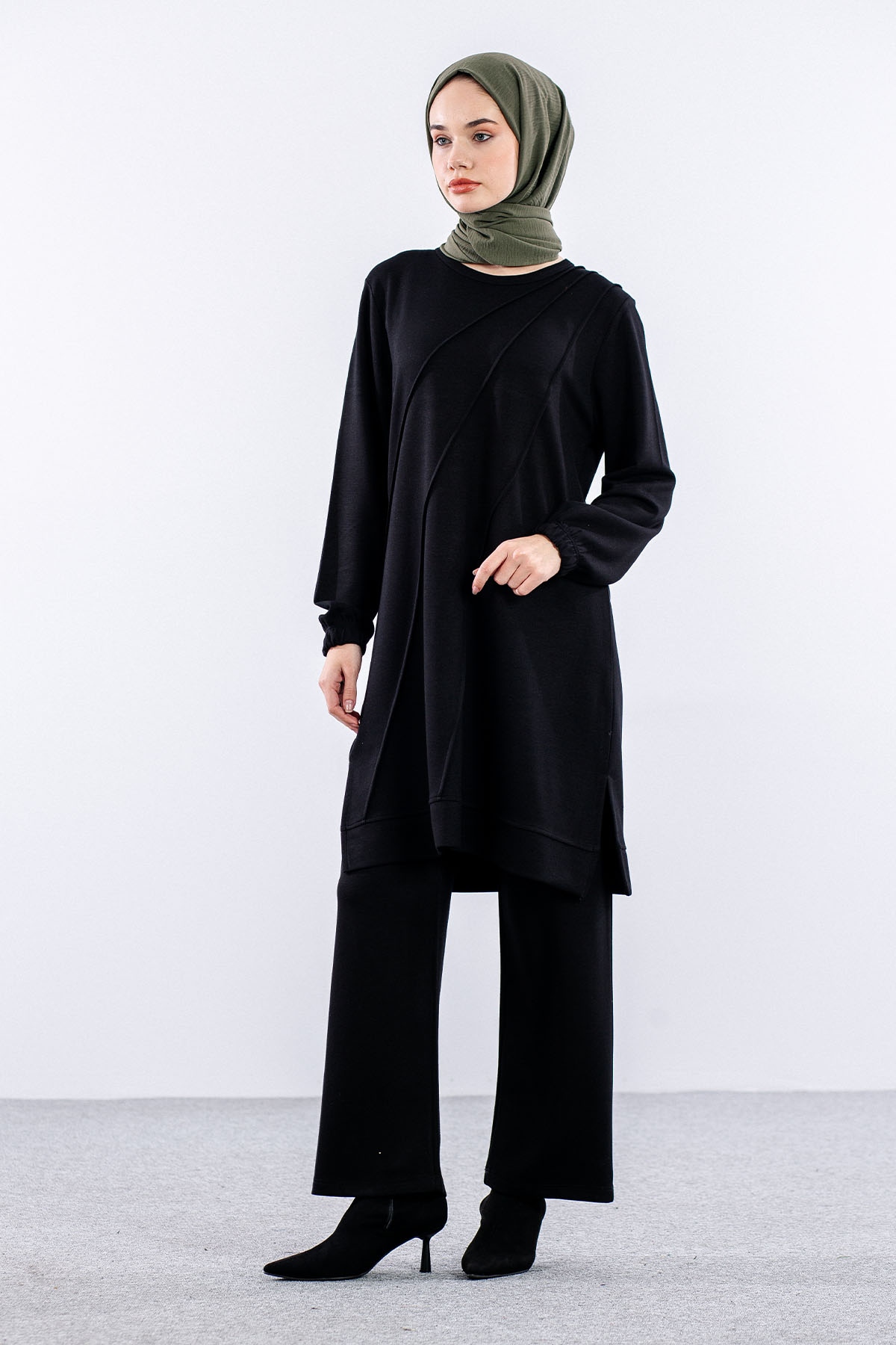 8464 Takim 42-50 - Siyah - 1