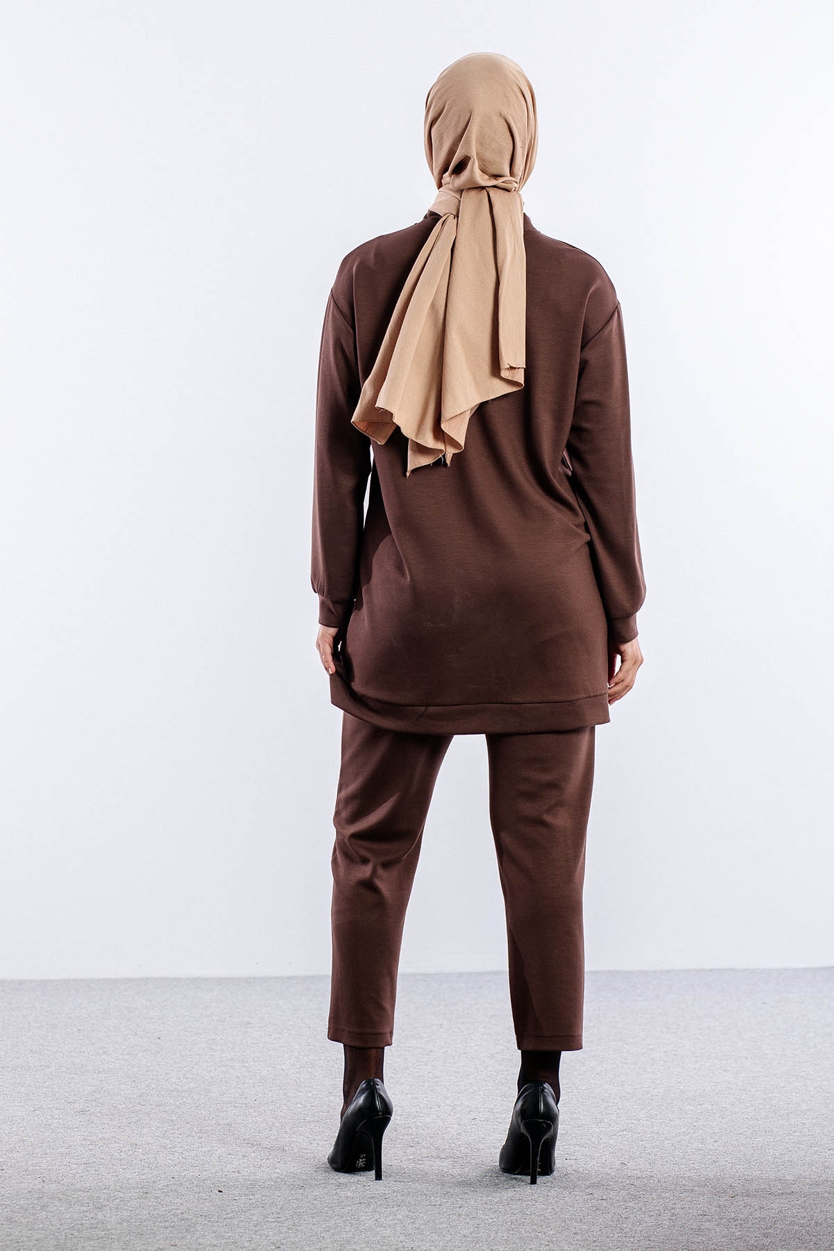 8660 Takim 38-46 Omuzda Gul Desen Tas - Kahve - 5