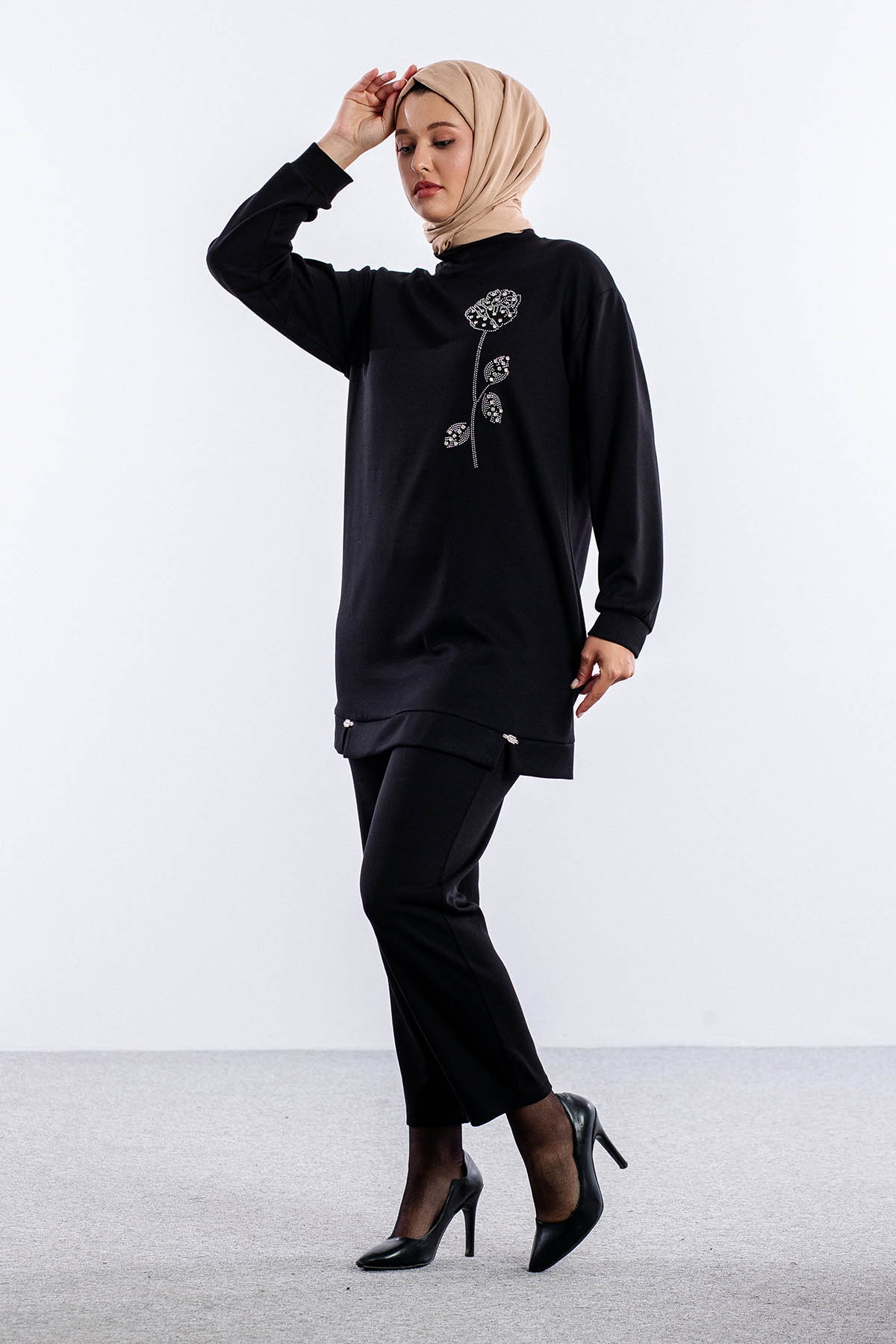 8660 Takim 38-46 Omuzda Gul Desen Tas - Siyah - 4