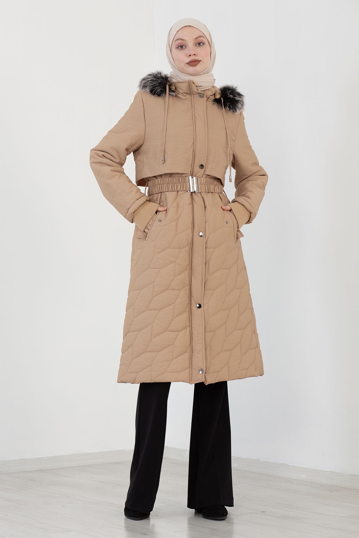 9124 Kapitone Kap 38-46 - Bej - 1