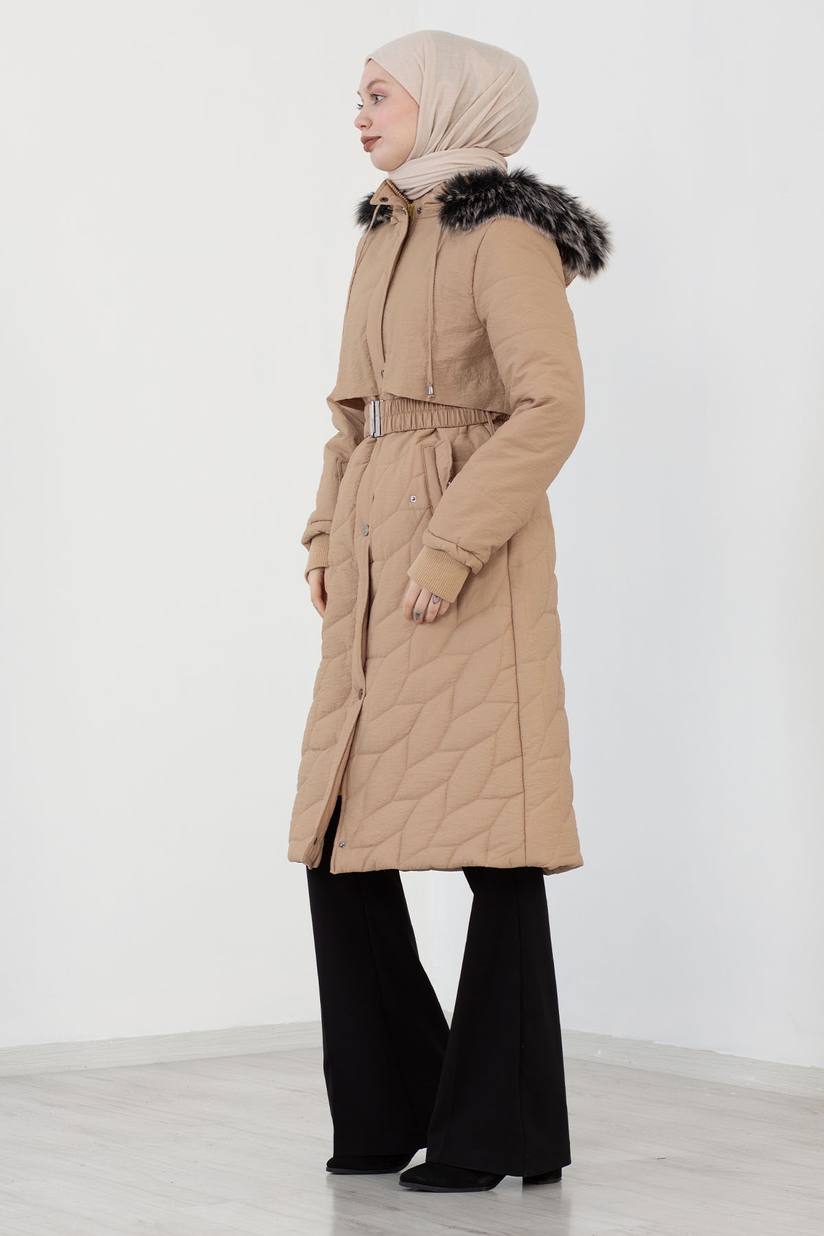 9124 Kapitone Kap 38-46 - Bej - 2