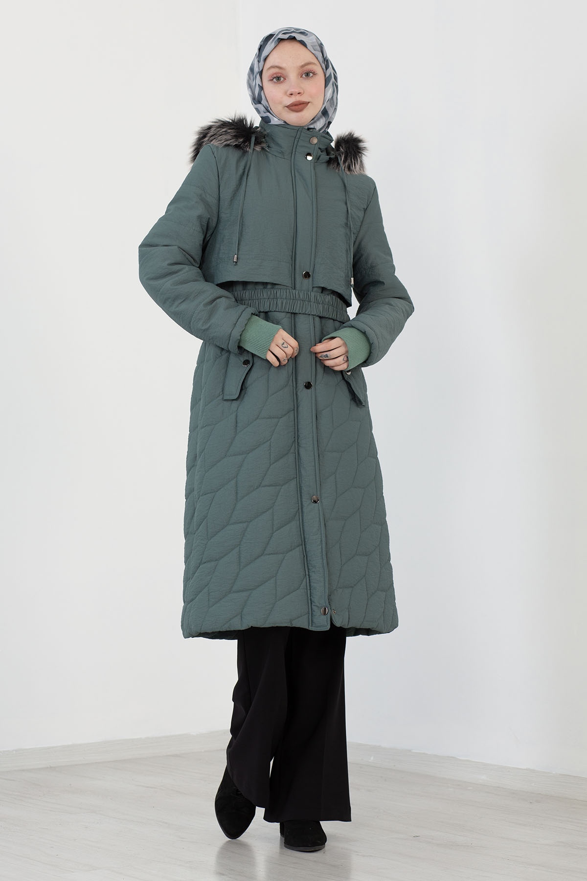 9124 Kapitone Kap 38-46 - Mint - 2