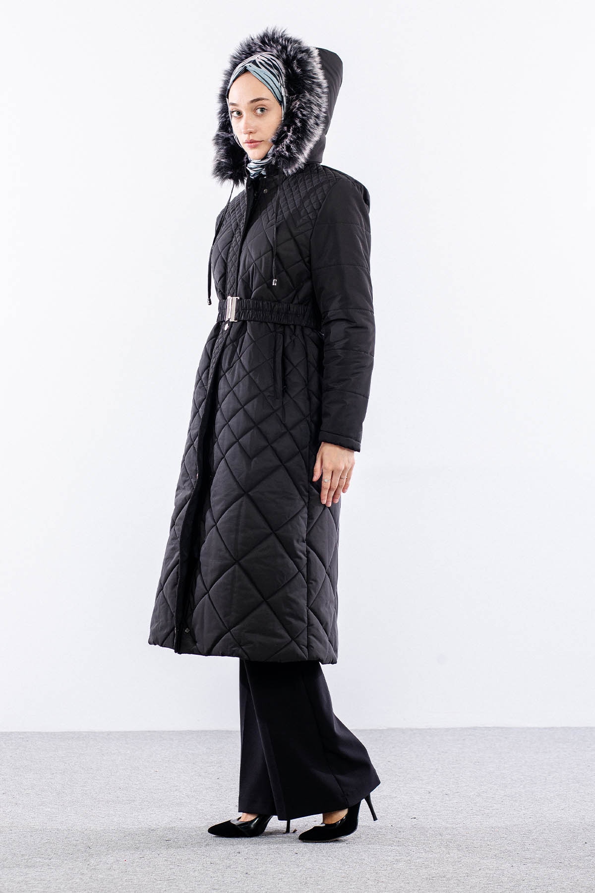 9135 Kapitone Kaban 40-50 - Siyah - 2