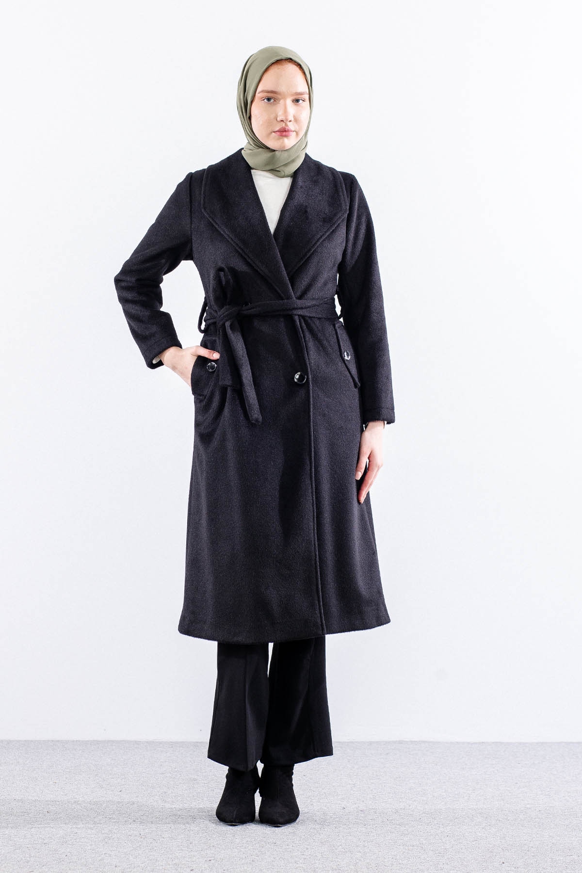 9144 Kaşe Kaban 38-48 - Siyah - 1