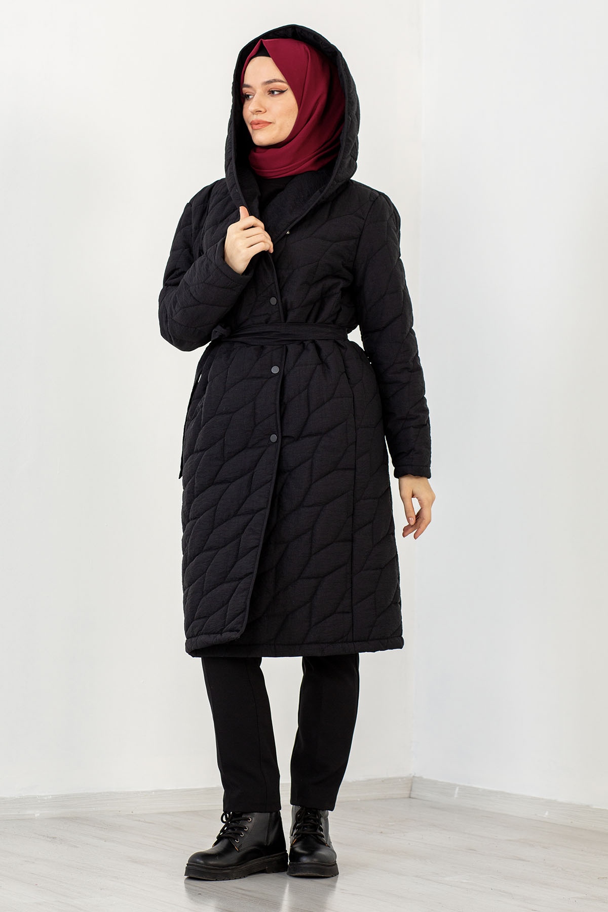 9146 Kapitone Kap 38-46 - Siyah - 1