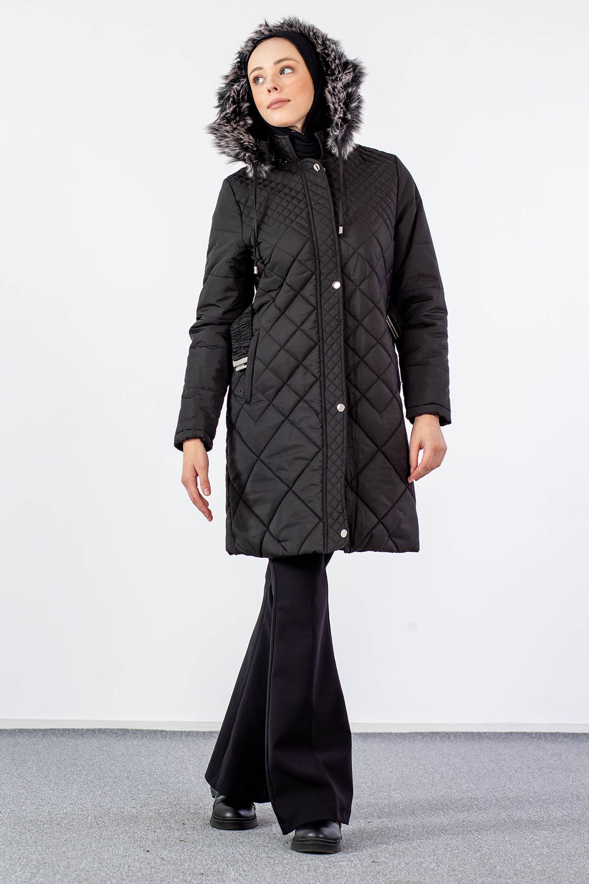 9148 Kapitone Kap 38-46 - Siyah - 1