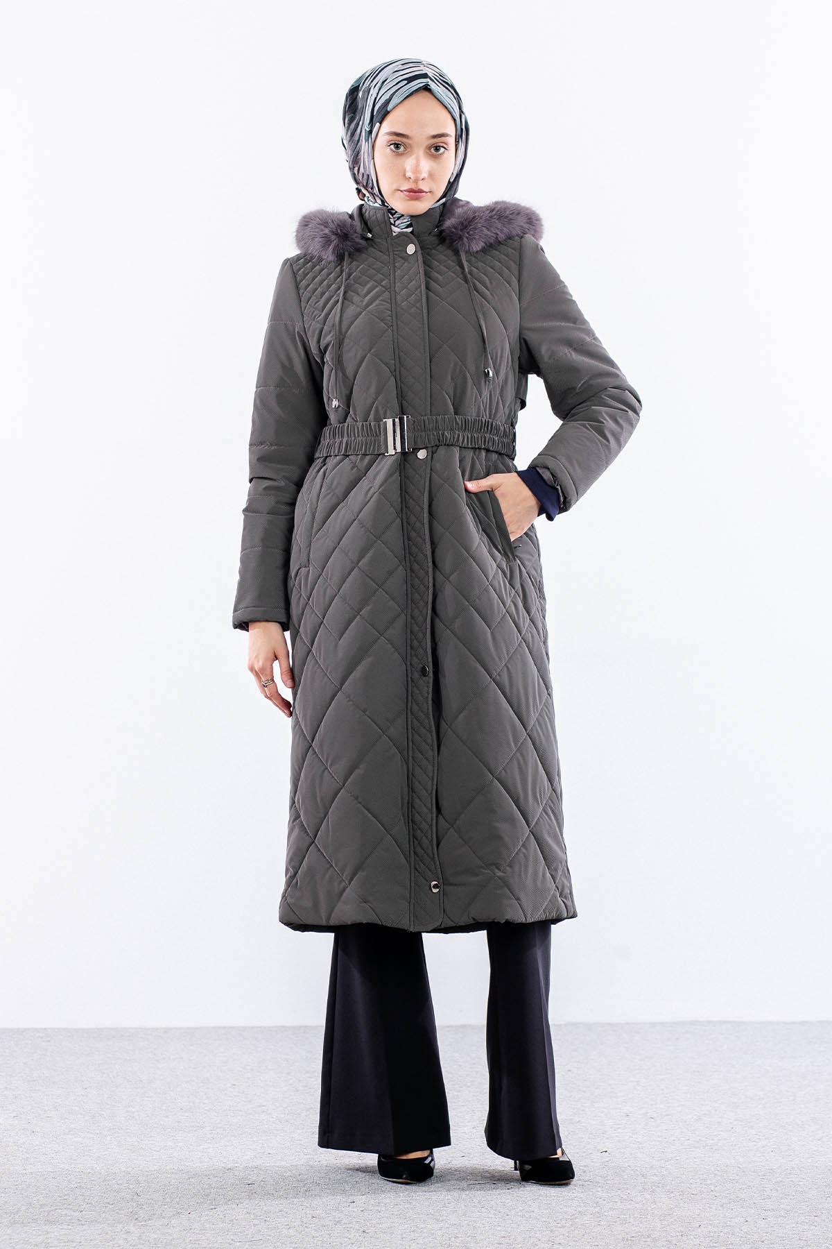 9155 Kapitone Kaban 40-48 - Antrasit - 1