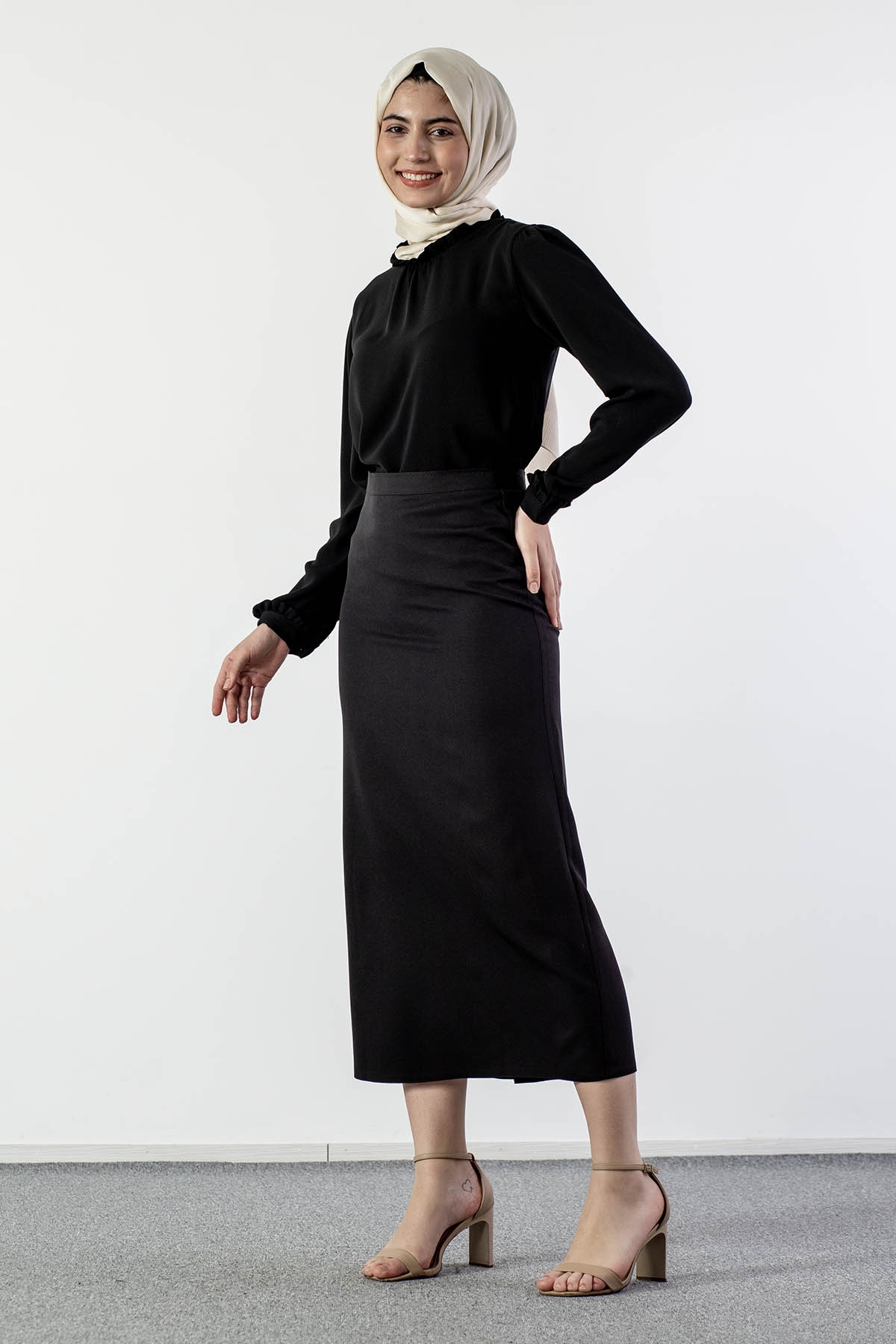 9189-25 Kalem Etek 38-46 - Siyah - - 3