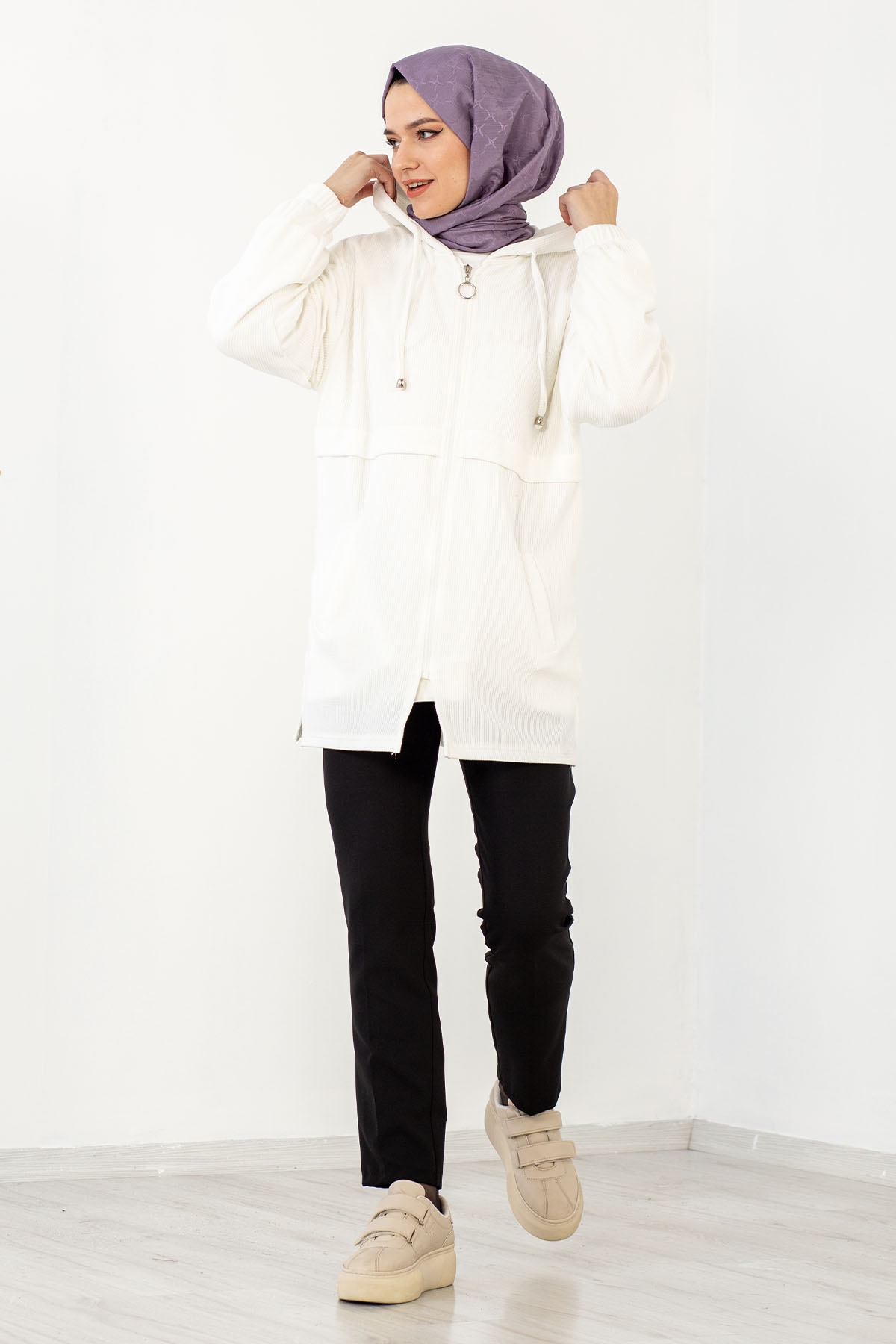 9356 Ferm Hirka Tek - Ekru - 2