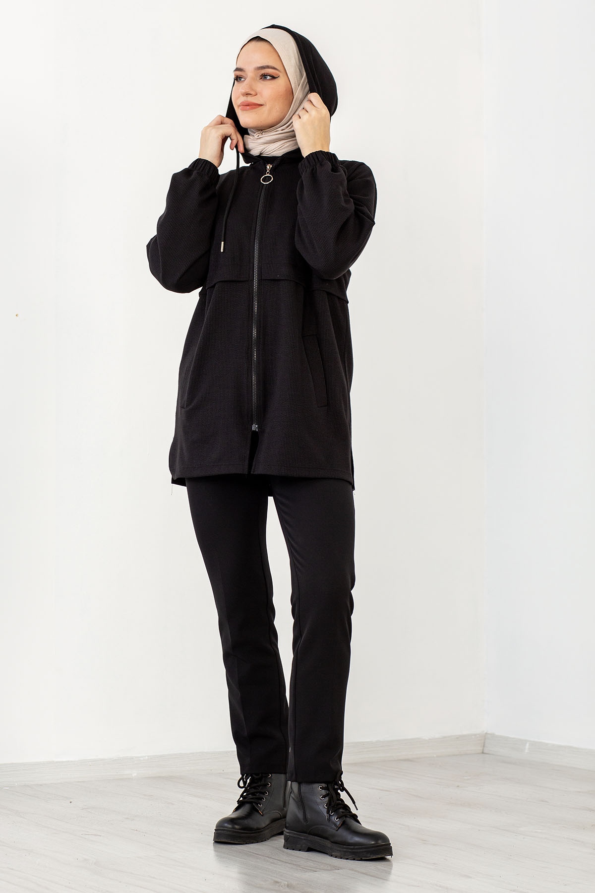 9356 Ferm Hirka Tek - Siyah - 2