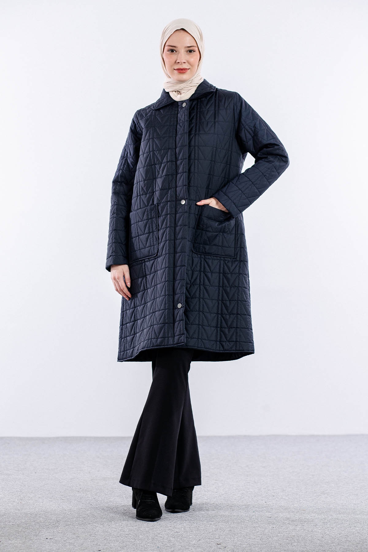 9951 Kapitone Kaban 46-52 - Lacivert - 1