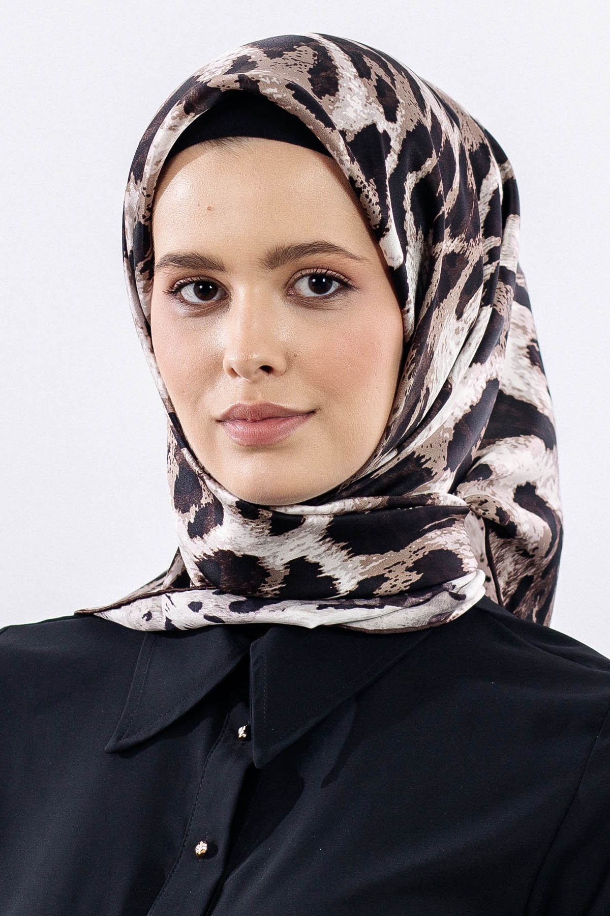 Dg11465 İpek Eşarp Leopar Desen - Kahve - 1