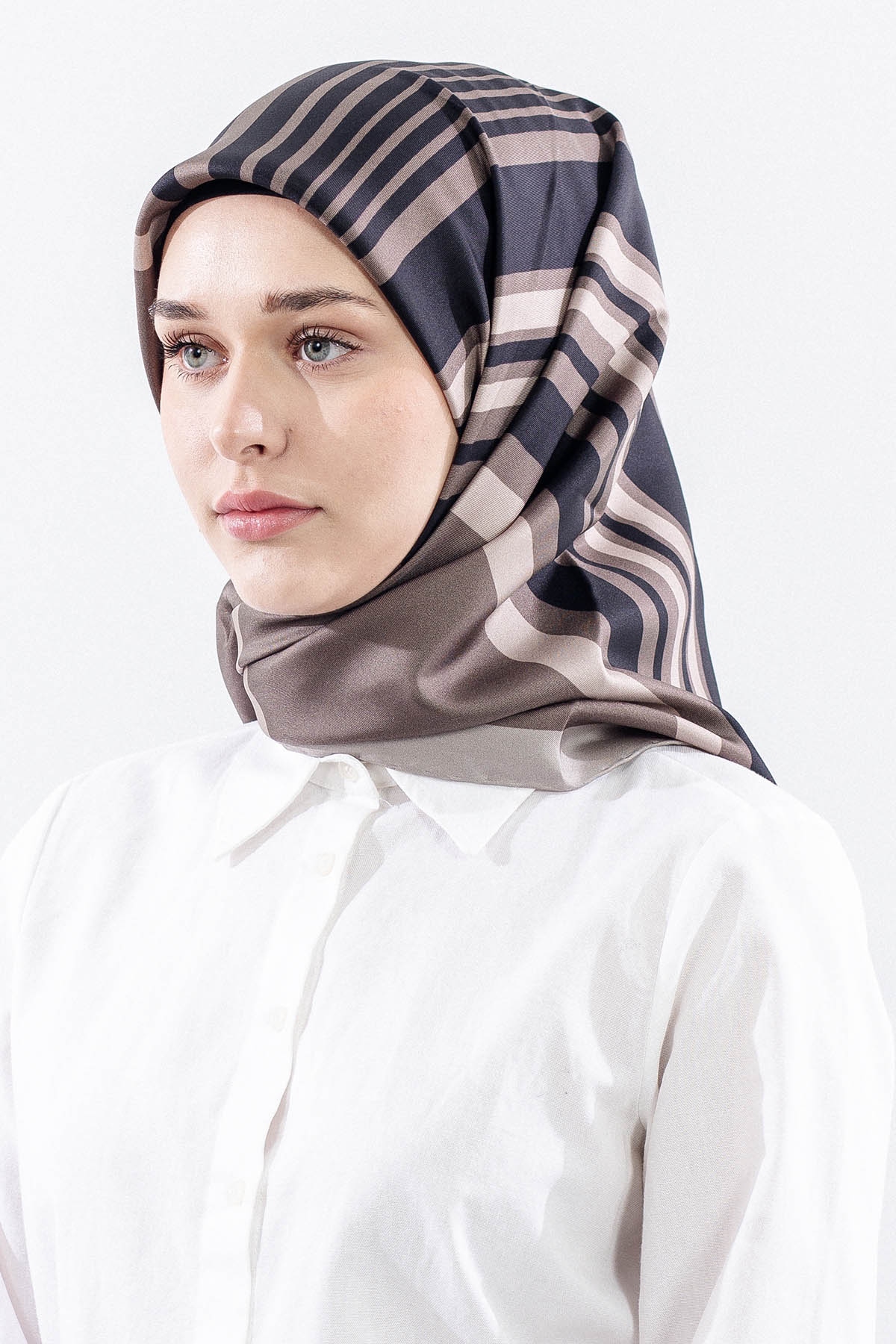 Dg13139 İpek Eşarp Cizgi Desen Tvil Kumas - Vizon - 2