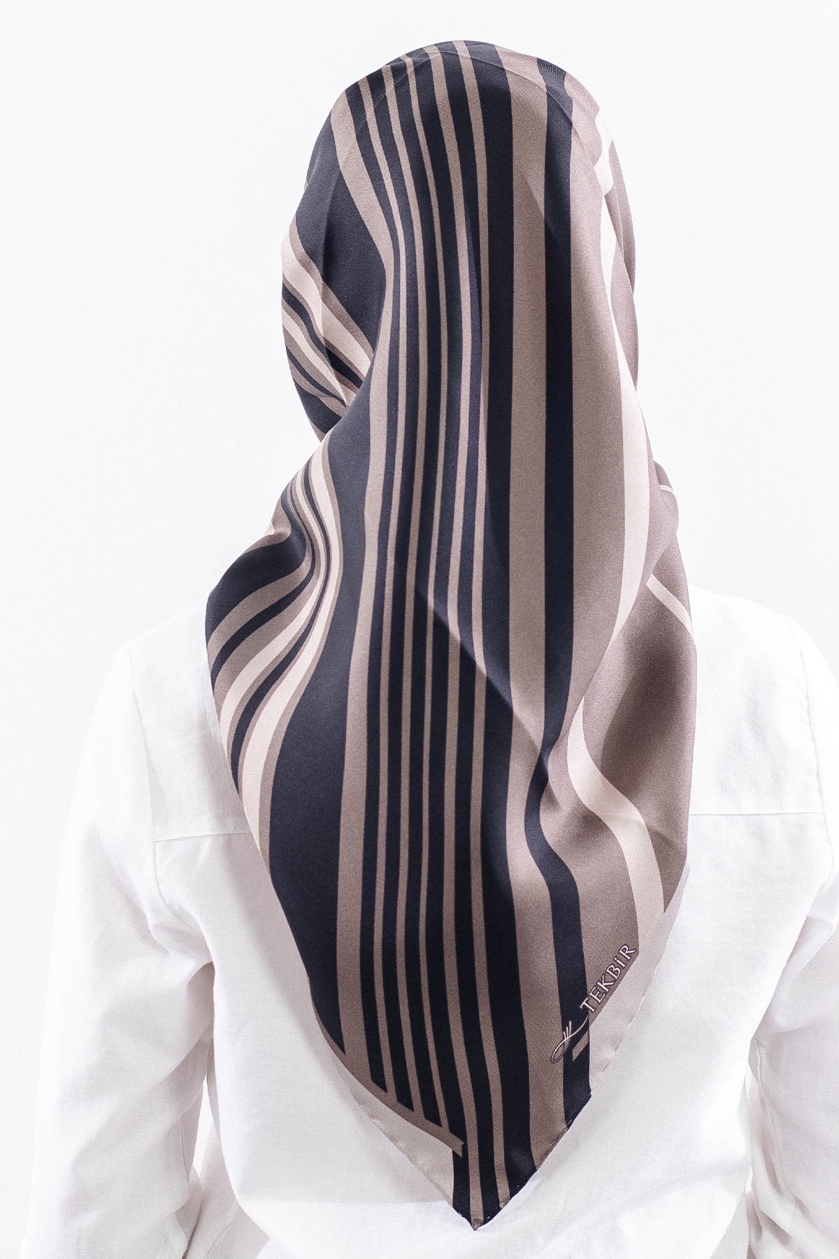 Dg13139 İpek Eşarp Cizgi Desen Tvil Kumas - Vizon - 4