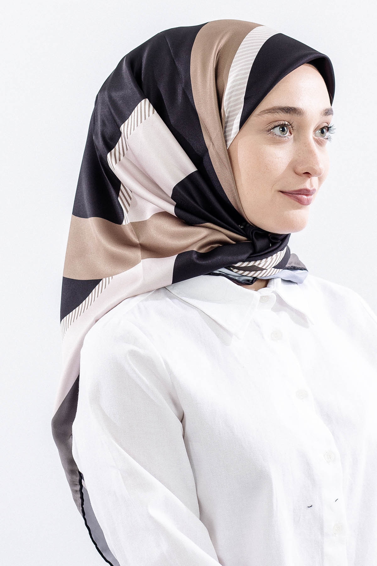 Dg14816 Eşarp Polyester Kumas Cizgi - Siyah_gold - 2