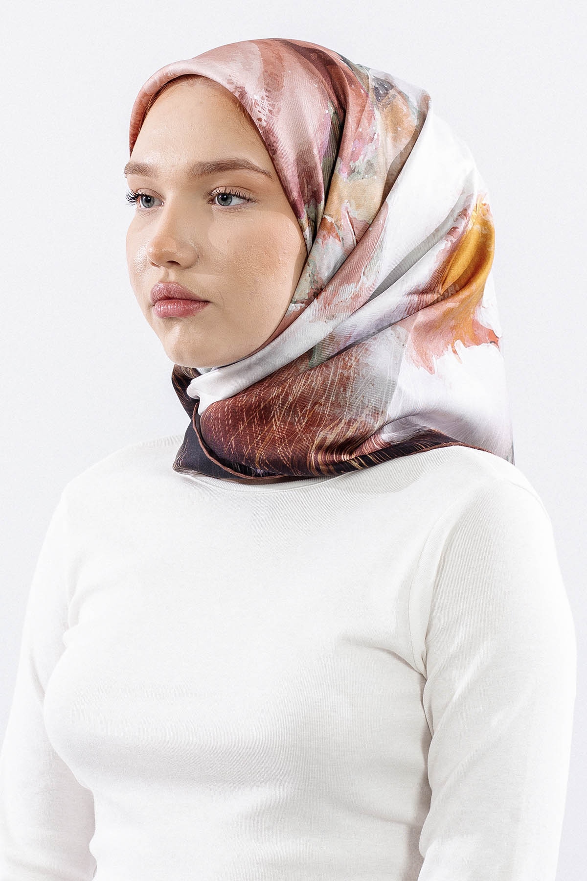 Dg14826 İpek Eşarp Flu Gul Tvil Kumas - Kahve - 2