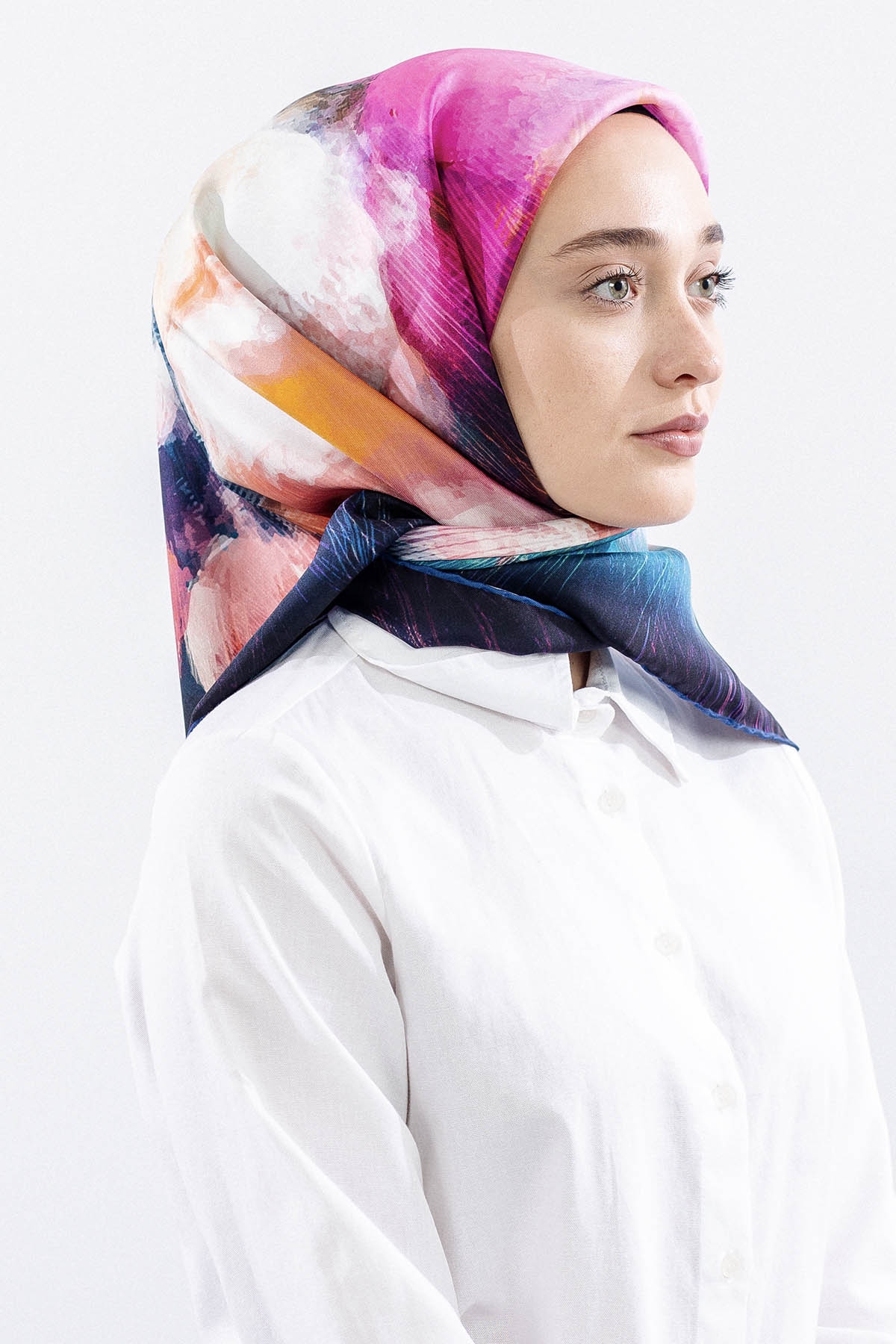 Dg14826 İpek Eşarp Flu Gul Tvil Kumas - Lacivert_fusya - 2