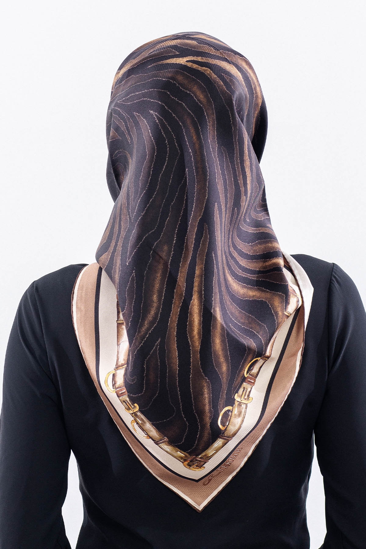 Dg14827 İpek Eşarp Tvil Kumas Zincir Zebra Desen - Kahve - 4