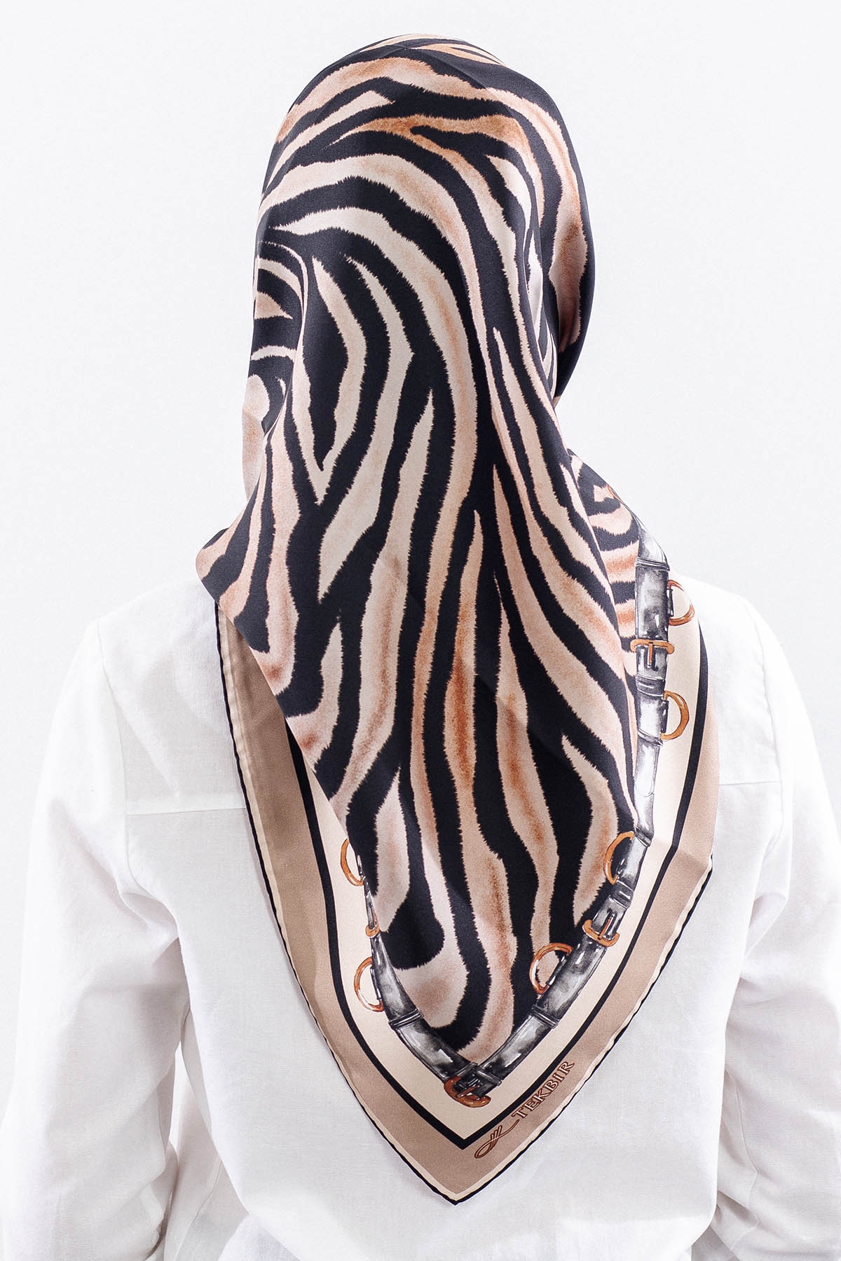 Dg14827 İpek Eşarp Tvil Kumas Zincir Zebra Desen - Siyah_vizon - 4