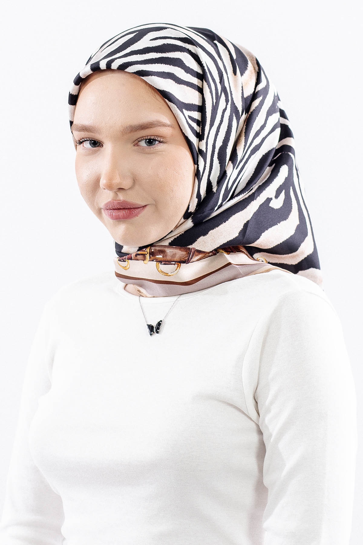 Dg14827 İpek Eşarp Zebra Desen Tvil Kumas - Vizon - 2