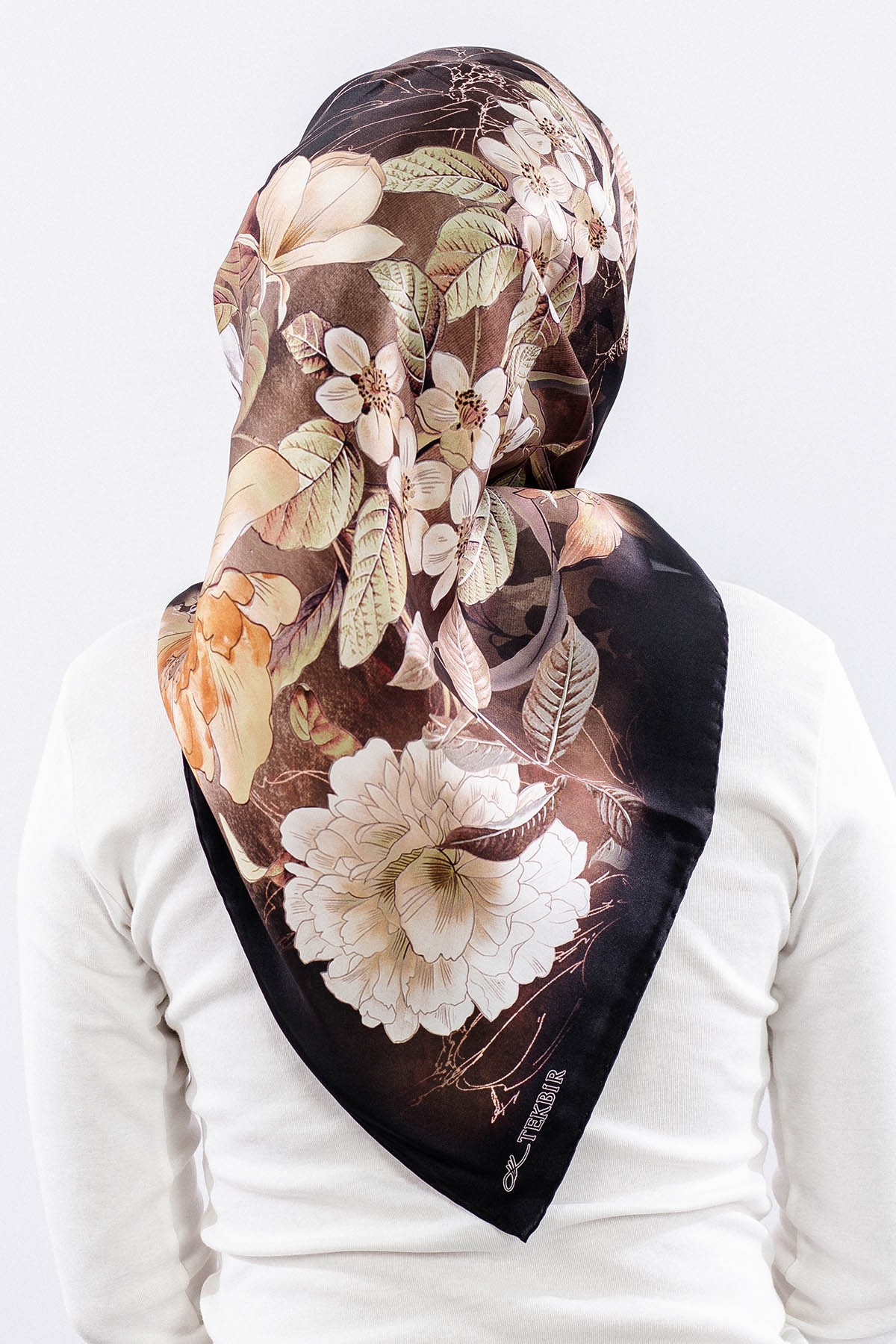 Dg14828 İpek Eşarp Cicek Dali Tvil Kumas - Vizon - 4