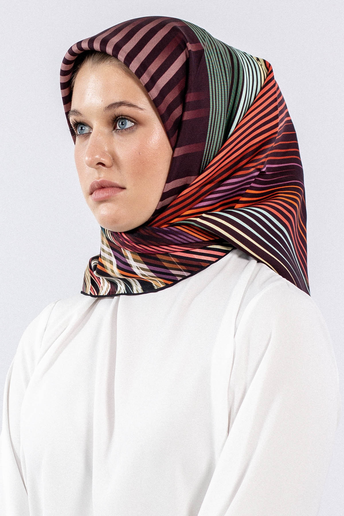 Dg7608 İpek Eşarp - Siyah_kirmizi - 4