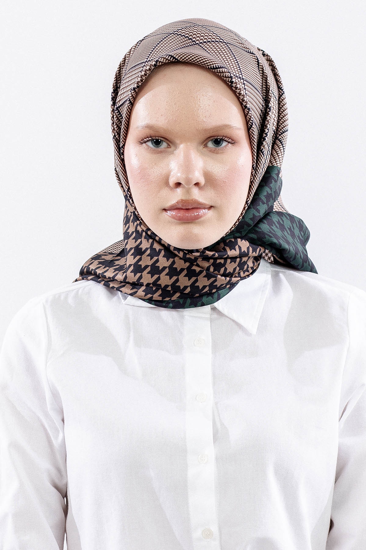 Dg7614 İpek Eşarp 90*90 Kazayagi Tvil - Bej_yesil - 1