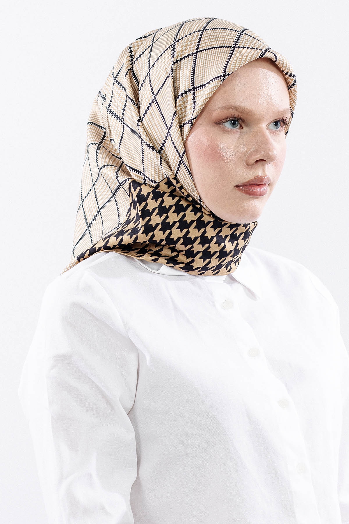 Dg7614 İpek Eşarp 90*90 Kazayagi Tvil - Gold - 2