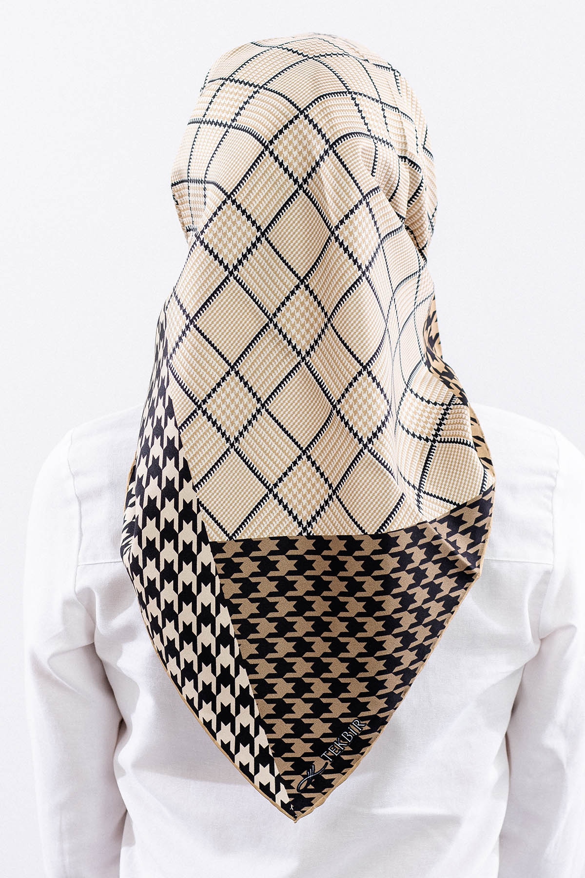 Dg7614 İpek Eşarp 90*90 Kazayagi Tvil - Gold - 4