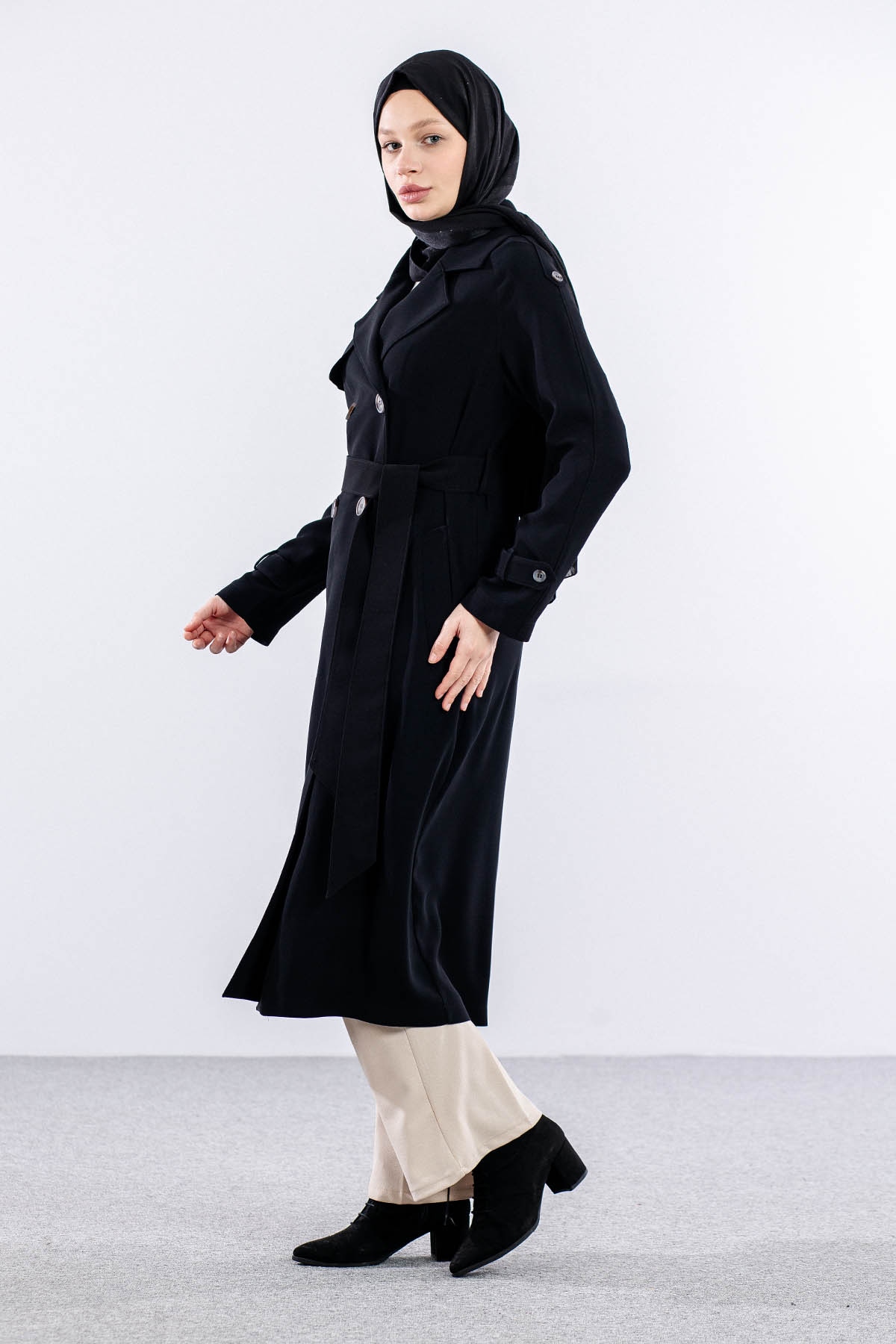 E-1447 Kap 38-44 Krep - Siyah - 2