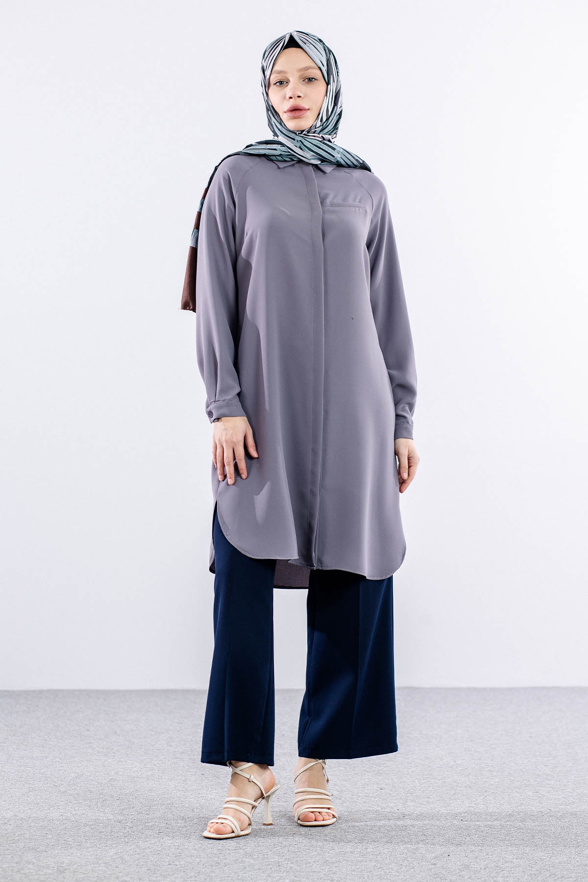 E-1522 Tunik 38-48 - Gri - 2