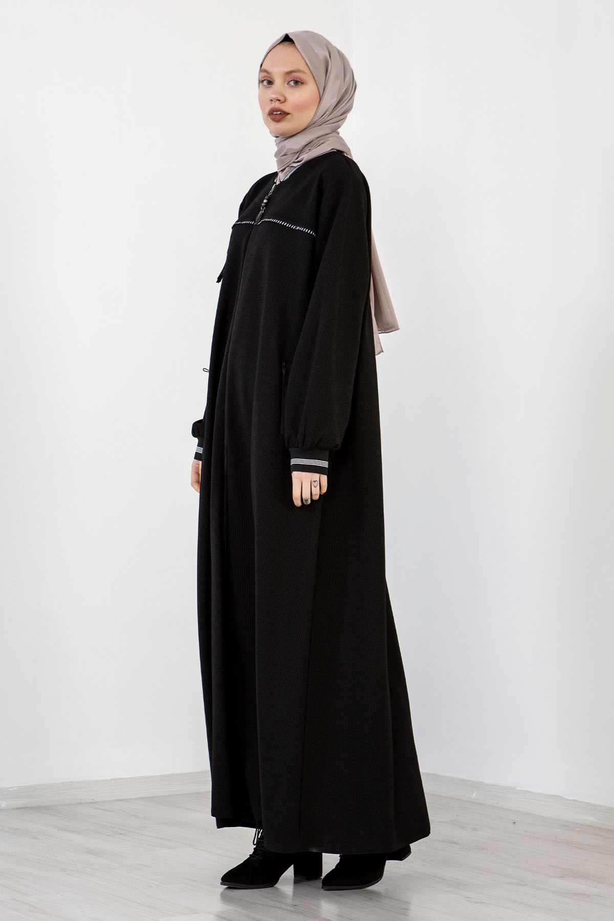 E 9027 Ferace 40-52 - Siyah - 2