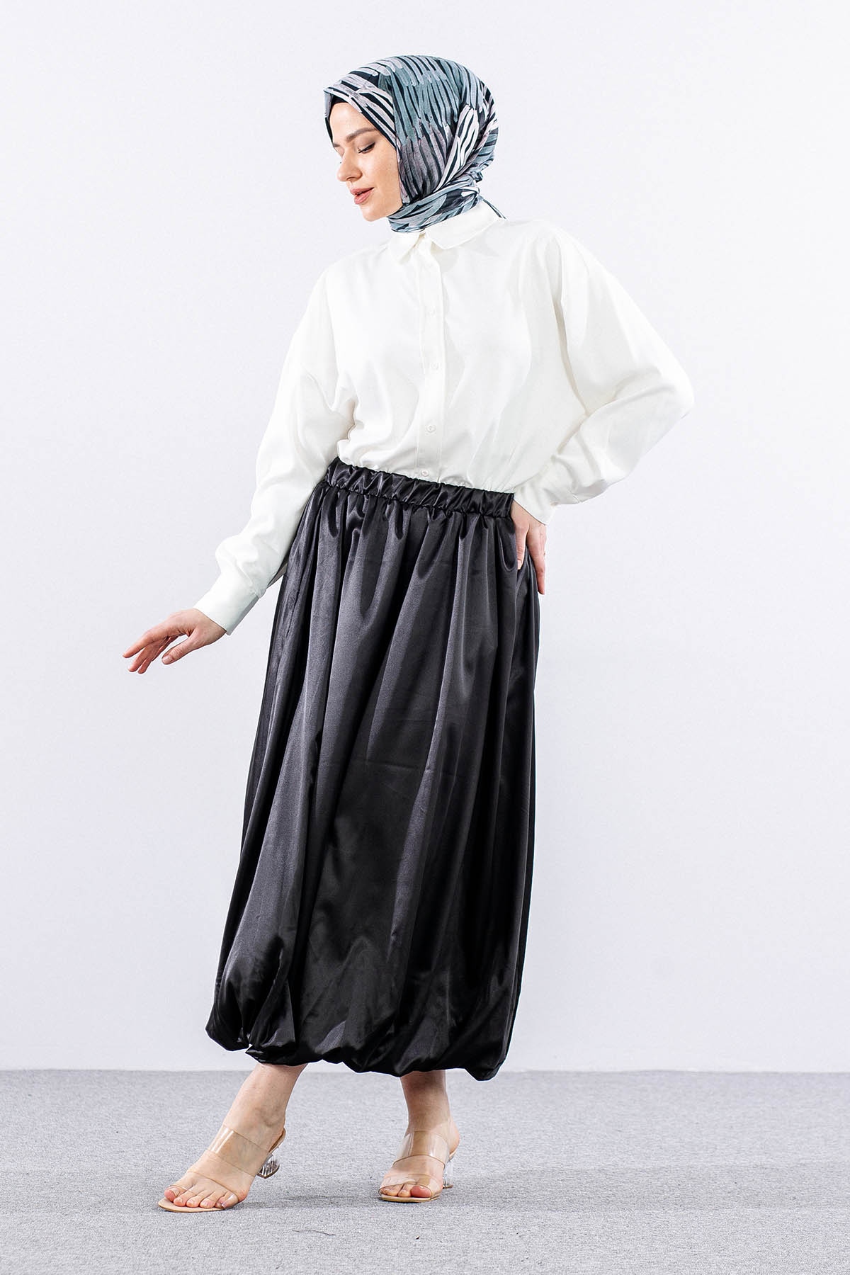 E9468-50 Saten Etek 38-42 - Siyah - 2