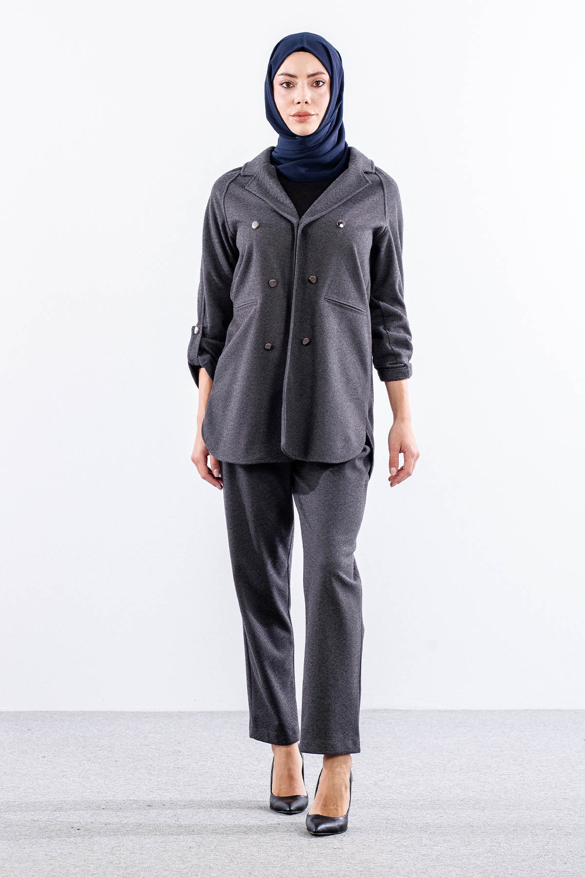 F1506 Takim 38-48 Baliksirti Kase Kumas - Fume - 1