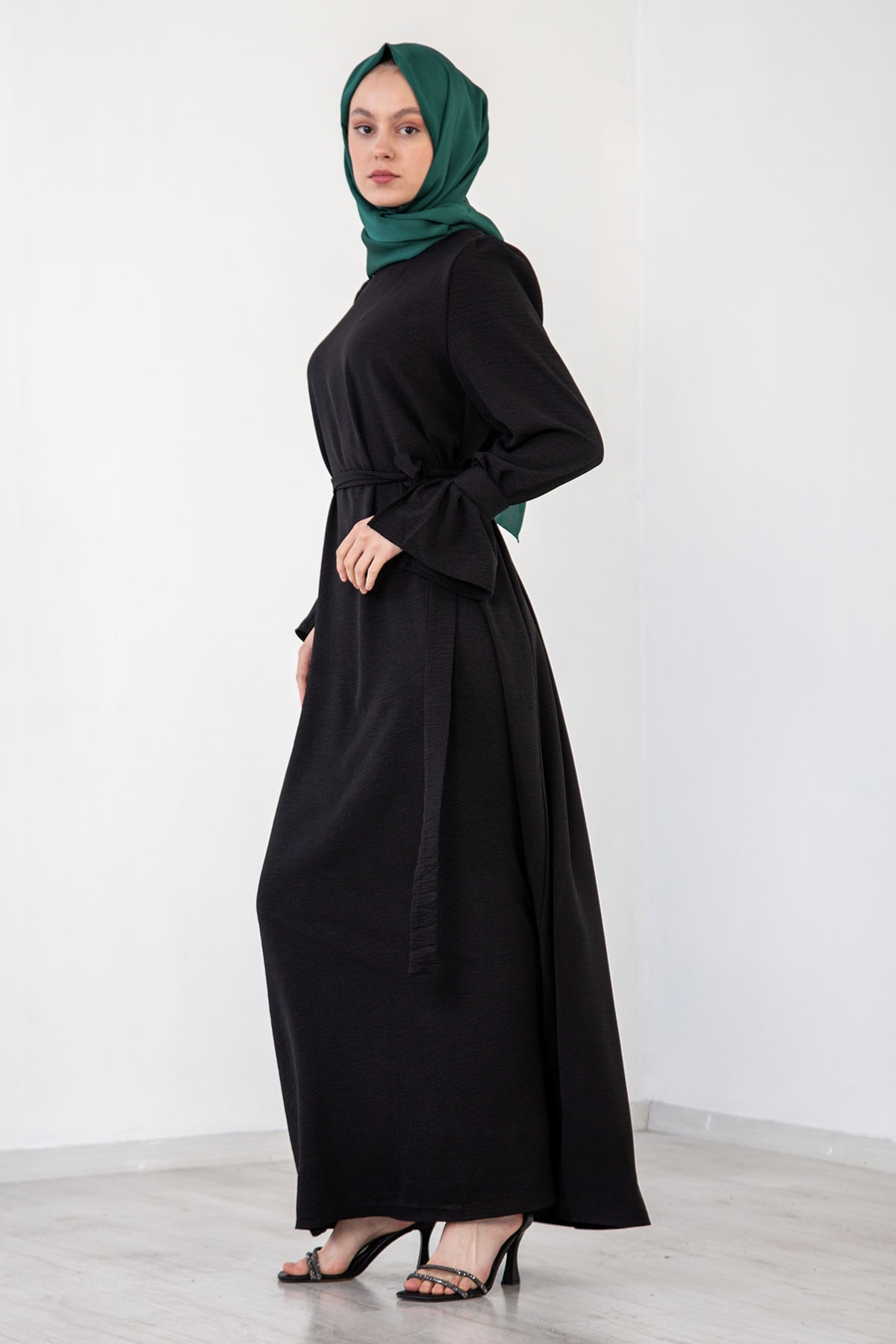 Kolu Pileli Elbise 38-48 - Siyah - 2