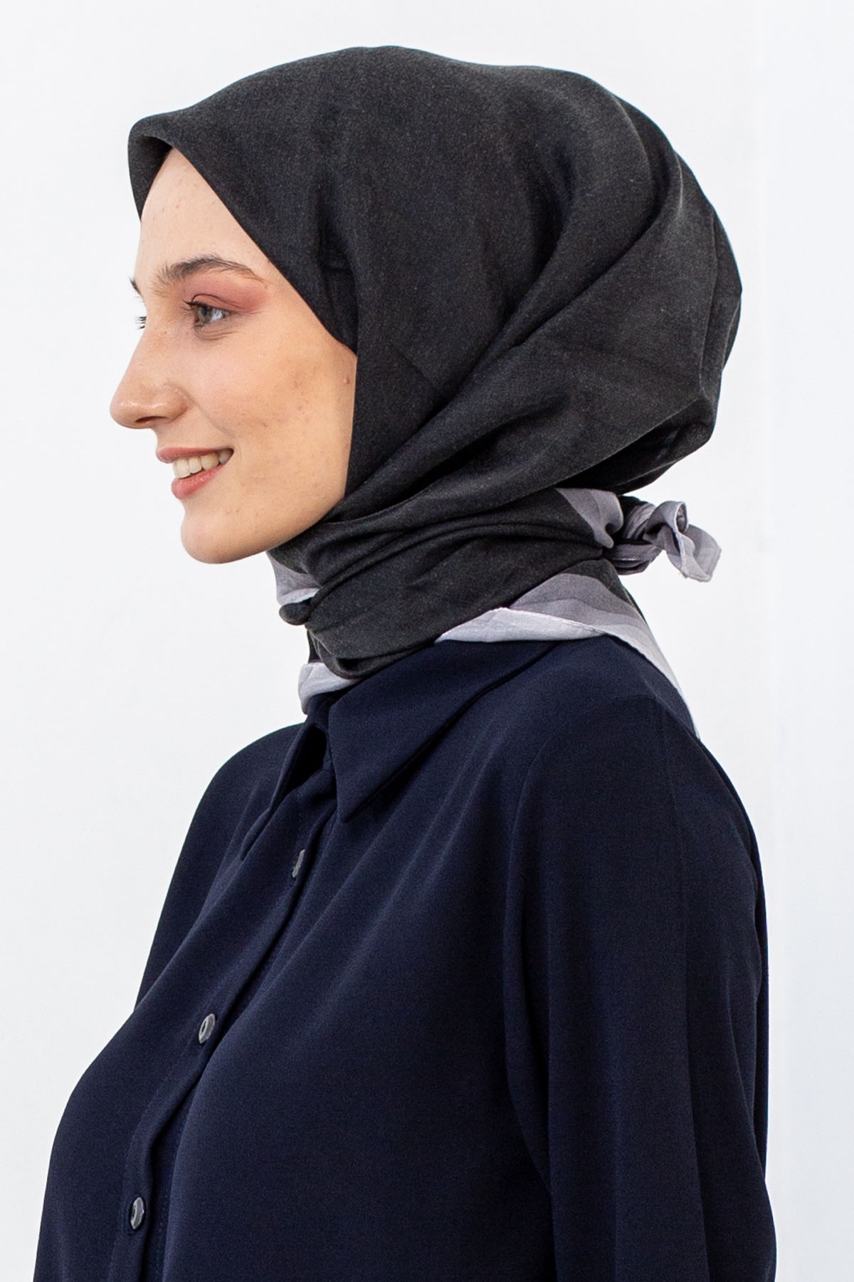 Lv Kehribar Eşarp - Siyah - 2