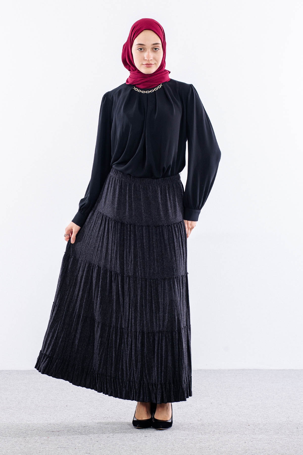 N8630 Etek 3-4-5-6-7 Yün Kumas - Siyah - 1