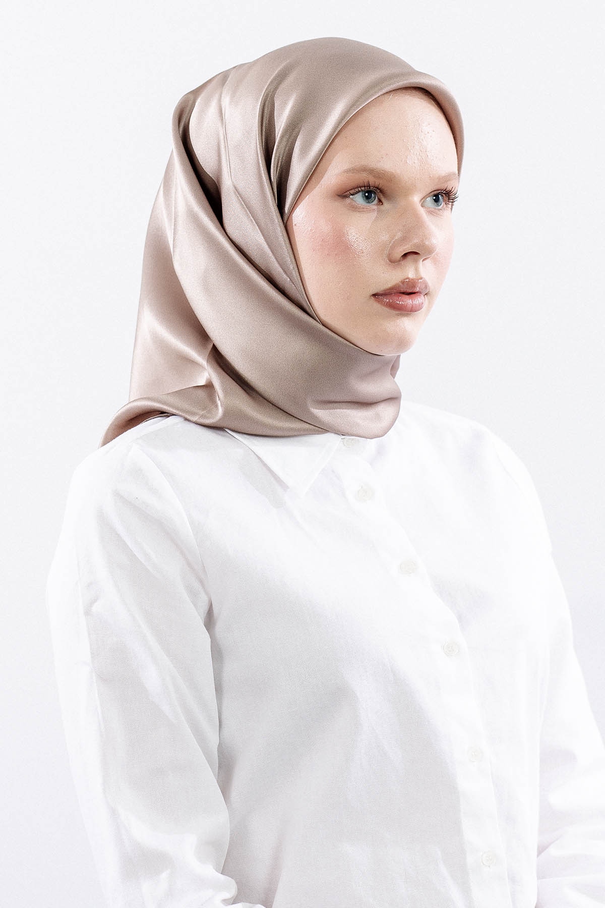 Sura İpek Eşarp 90*90 Sade - Vizon - 2