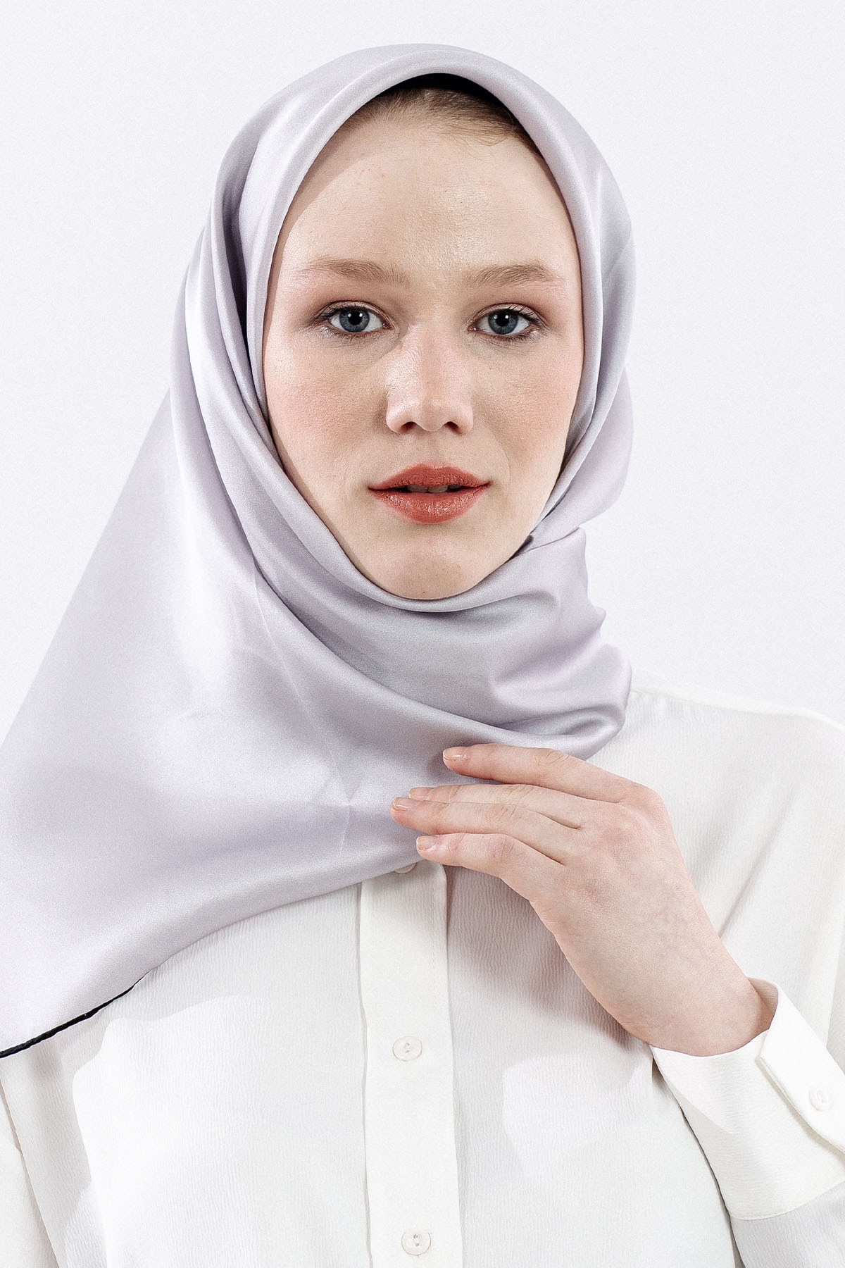 Sura İpek Eşarp Sade - Gri_siyah - 1