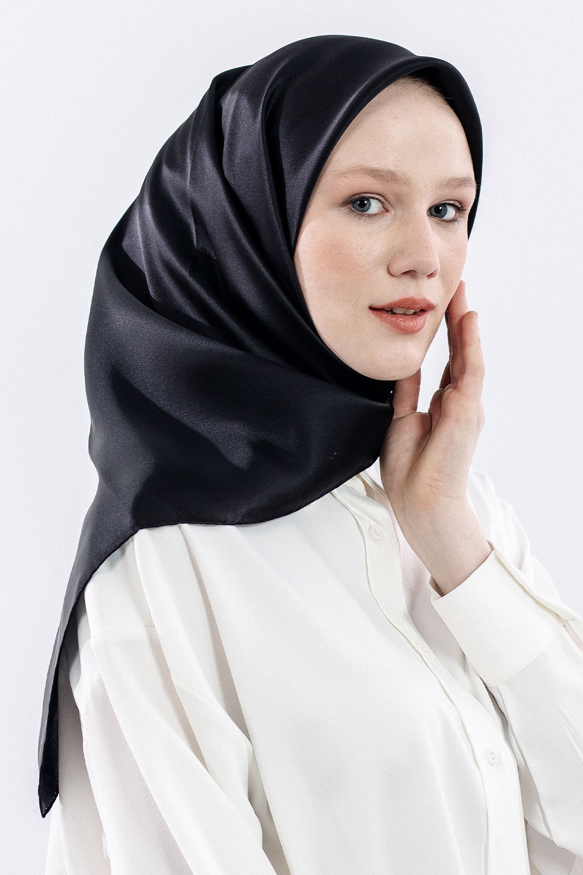 Sura İpek Eşarp Sade - Siyah - 2