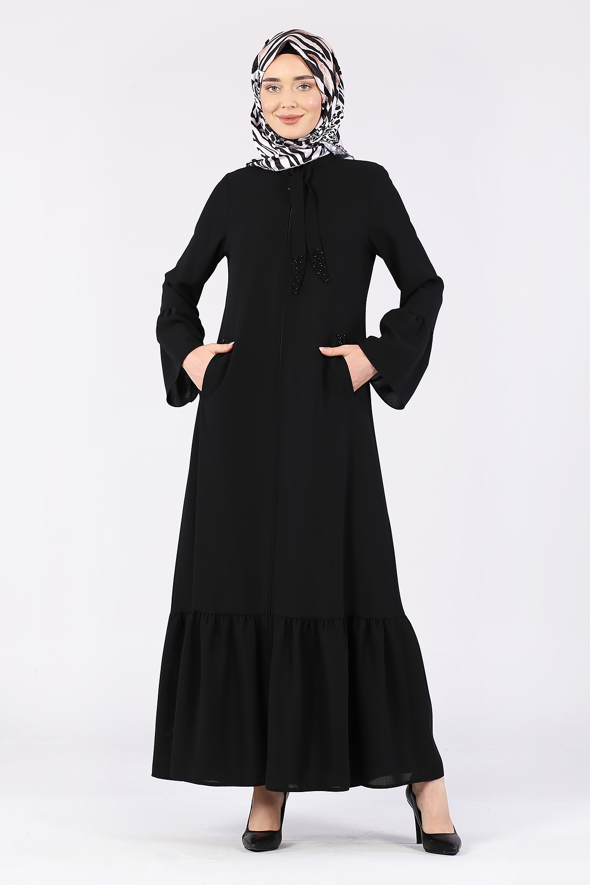 Taş Detaylı Ferace Siyah - 1